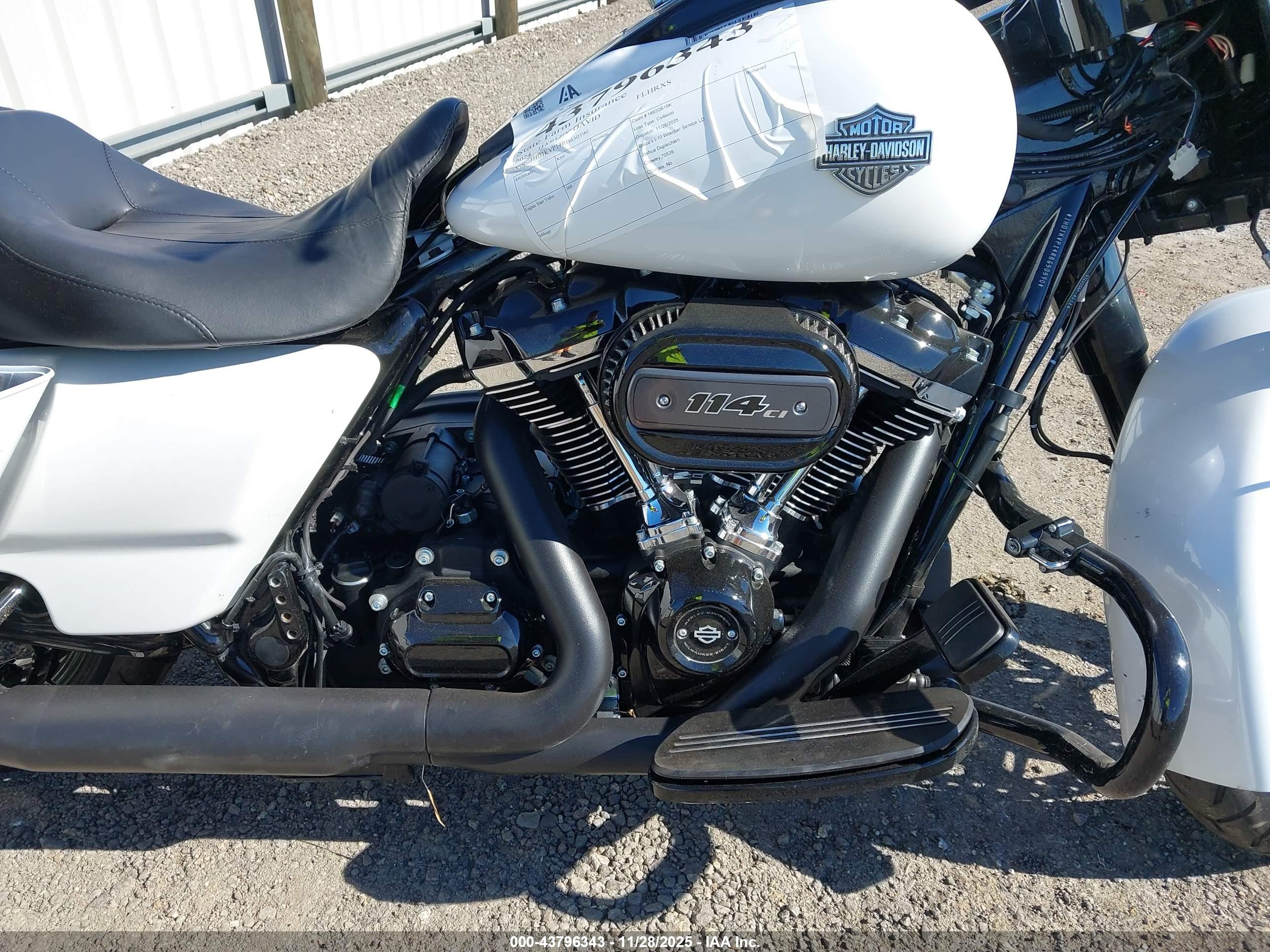 HARLEY-DAVIDSON FLHRXS image 8