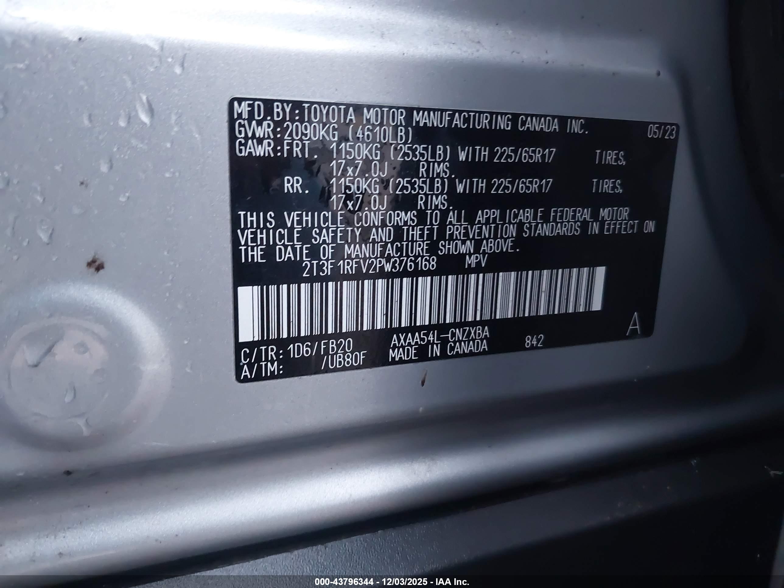 TOYOTA RAV4 image 9