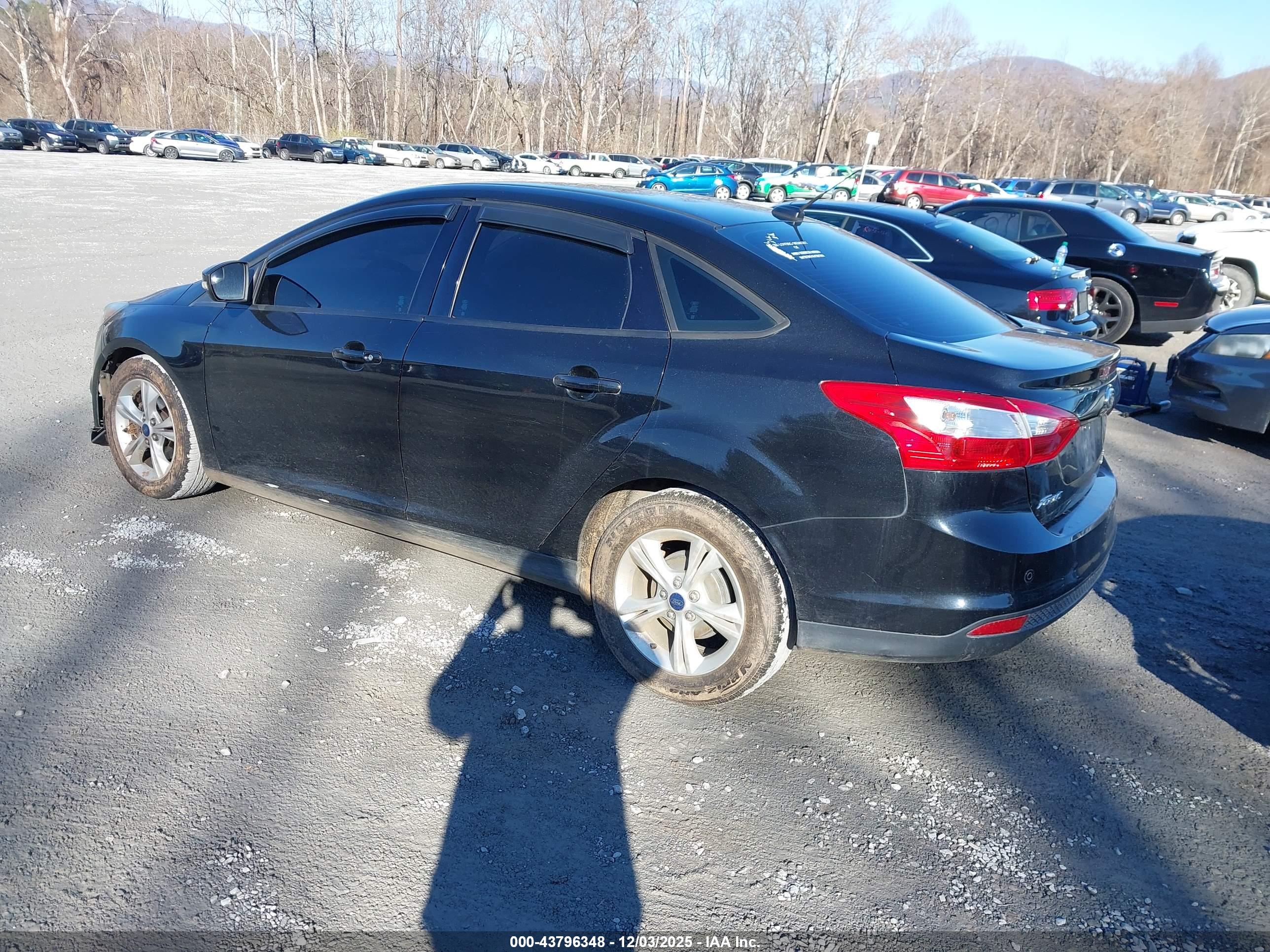 FORD FOCUS image 3