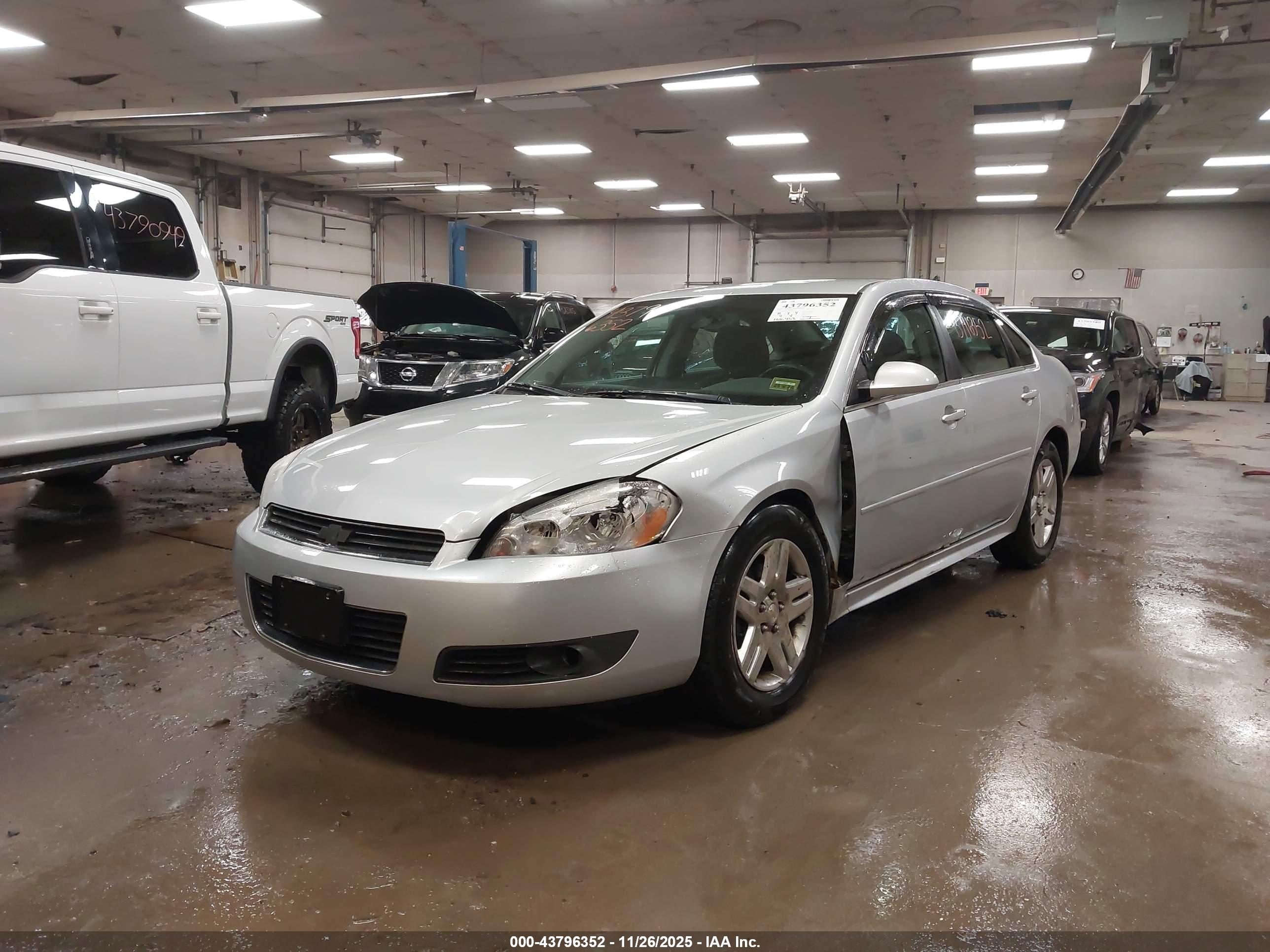 CHEVROLET IMPALA image 2