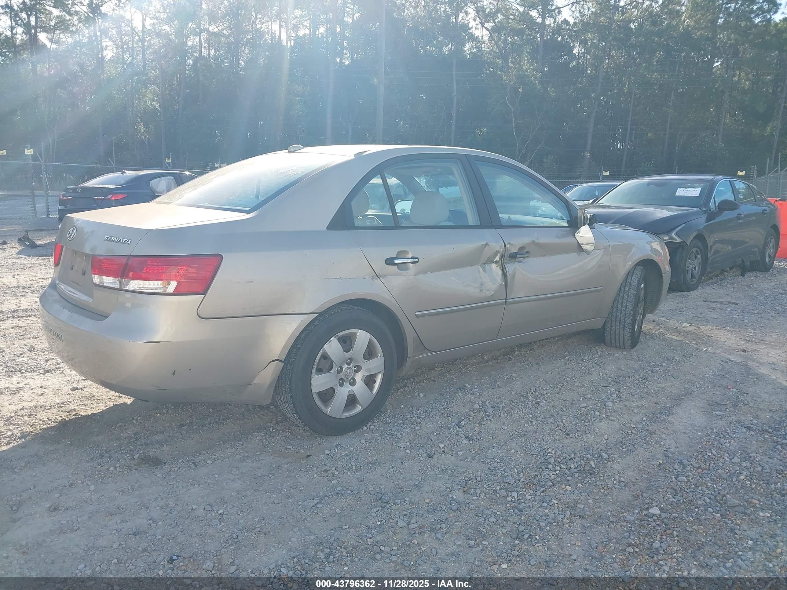 HYUNDAI SONATA image 4