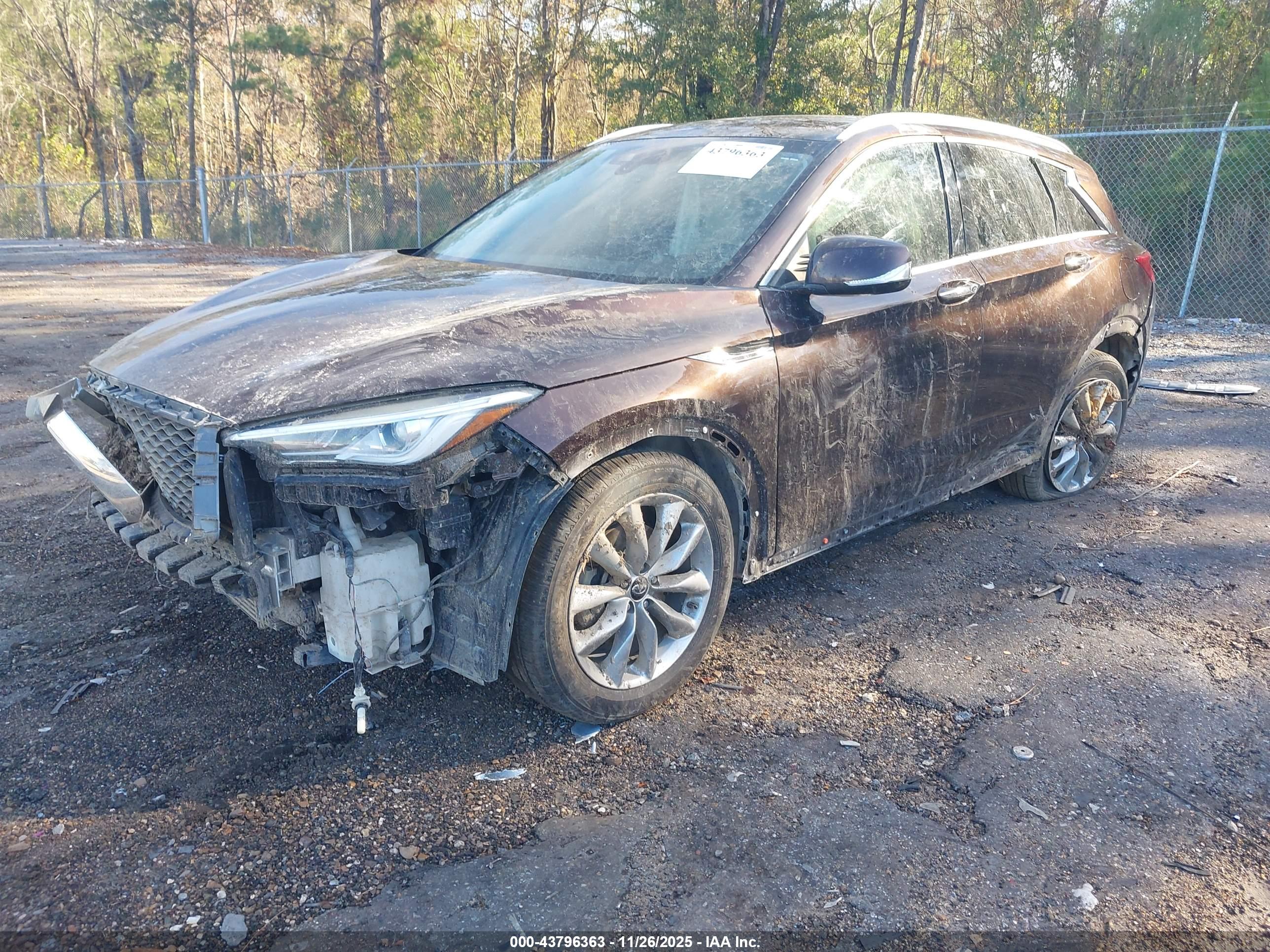 INFINITI QX50 image 2