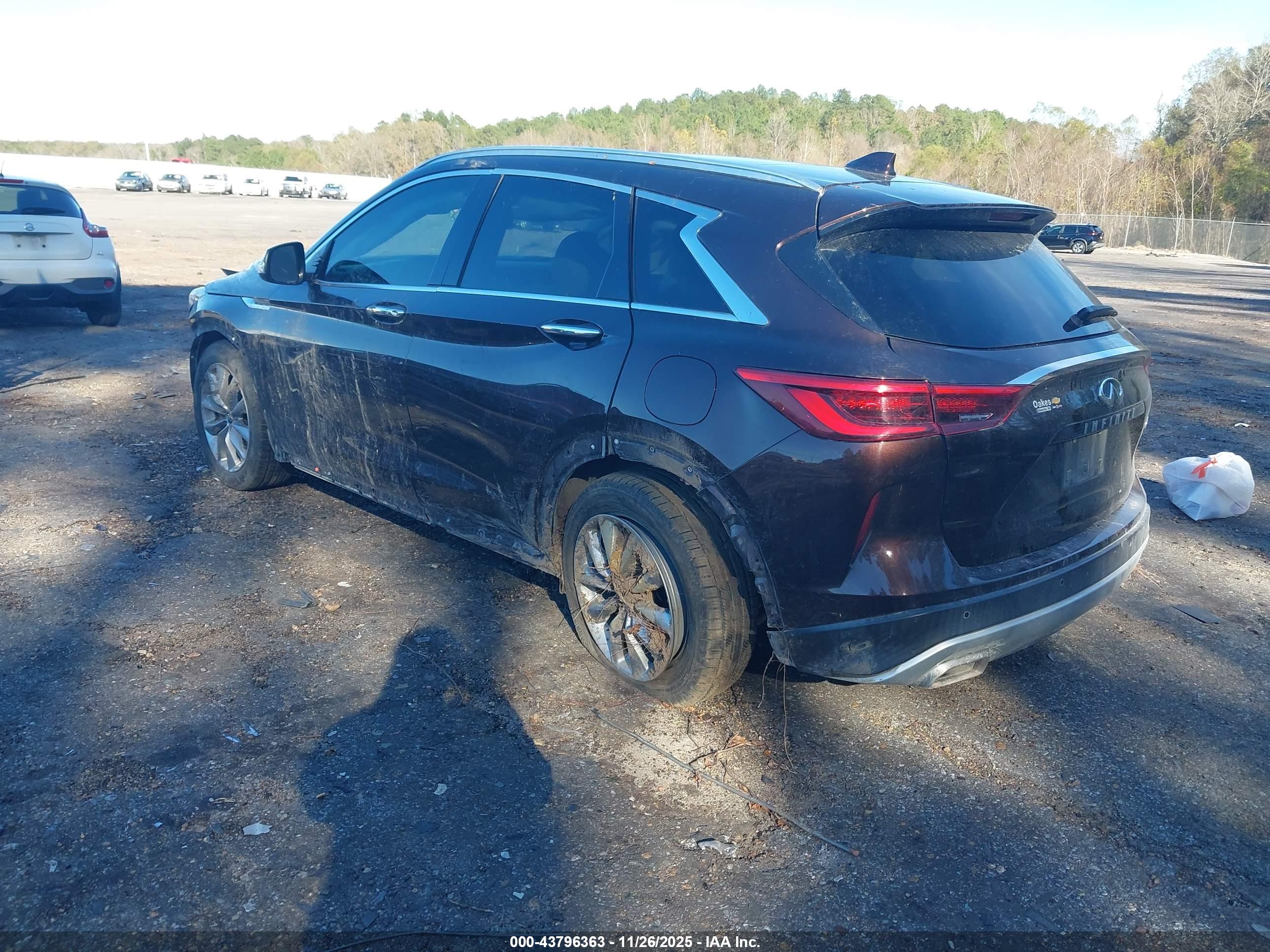 INFINITI QX50 image 3