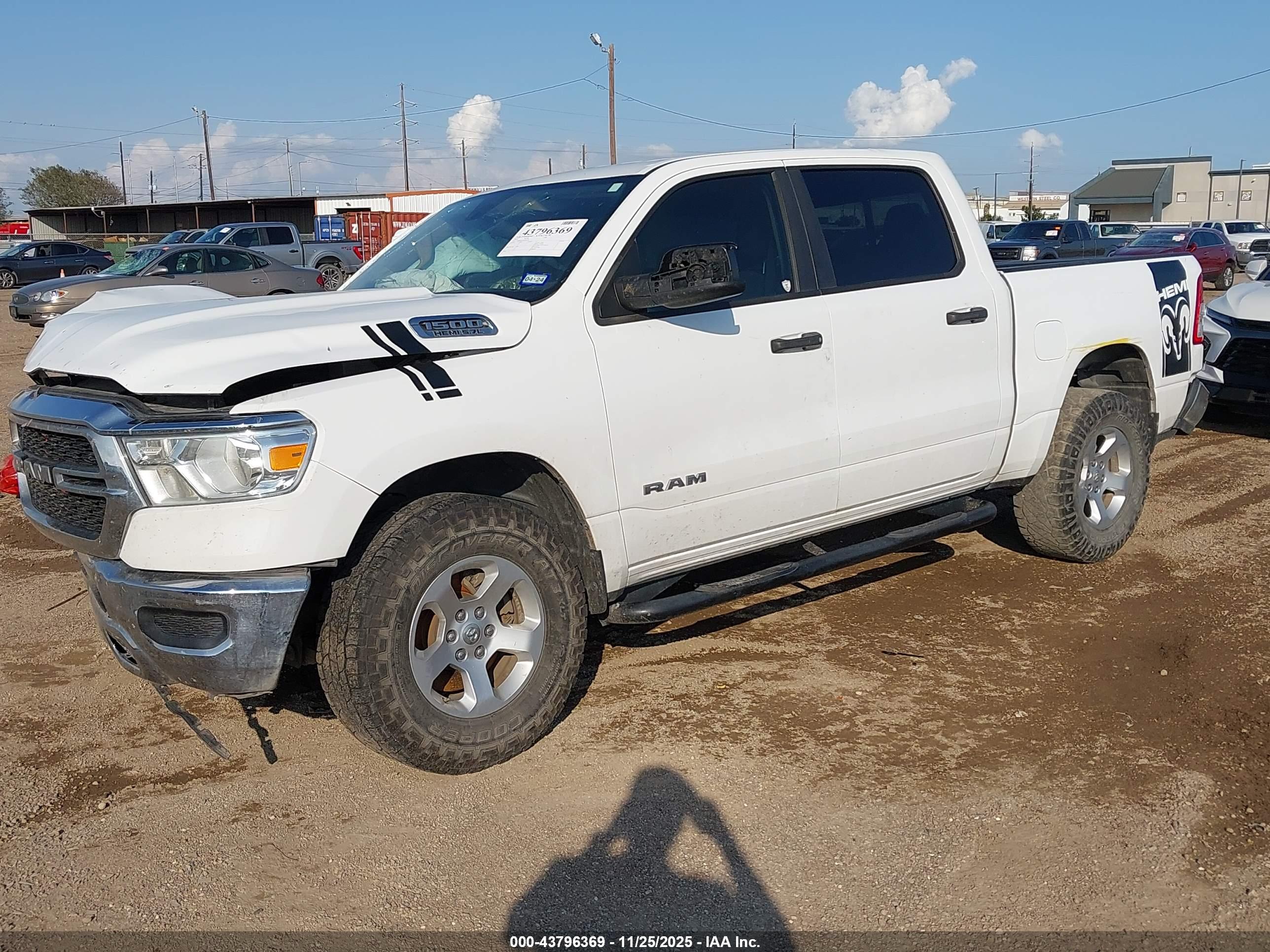 RAM 1500 image 2