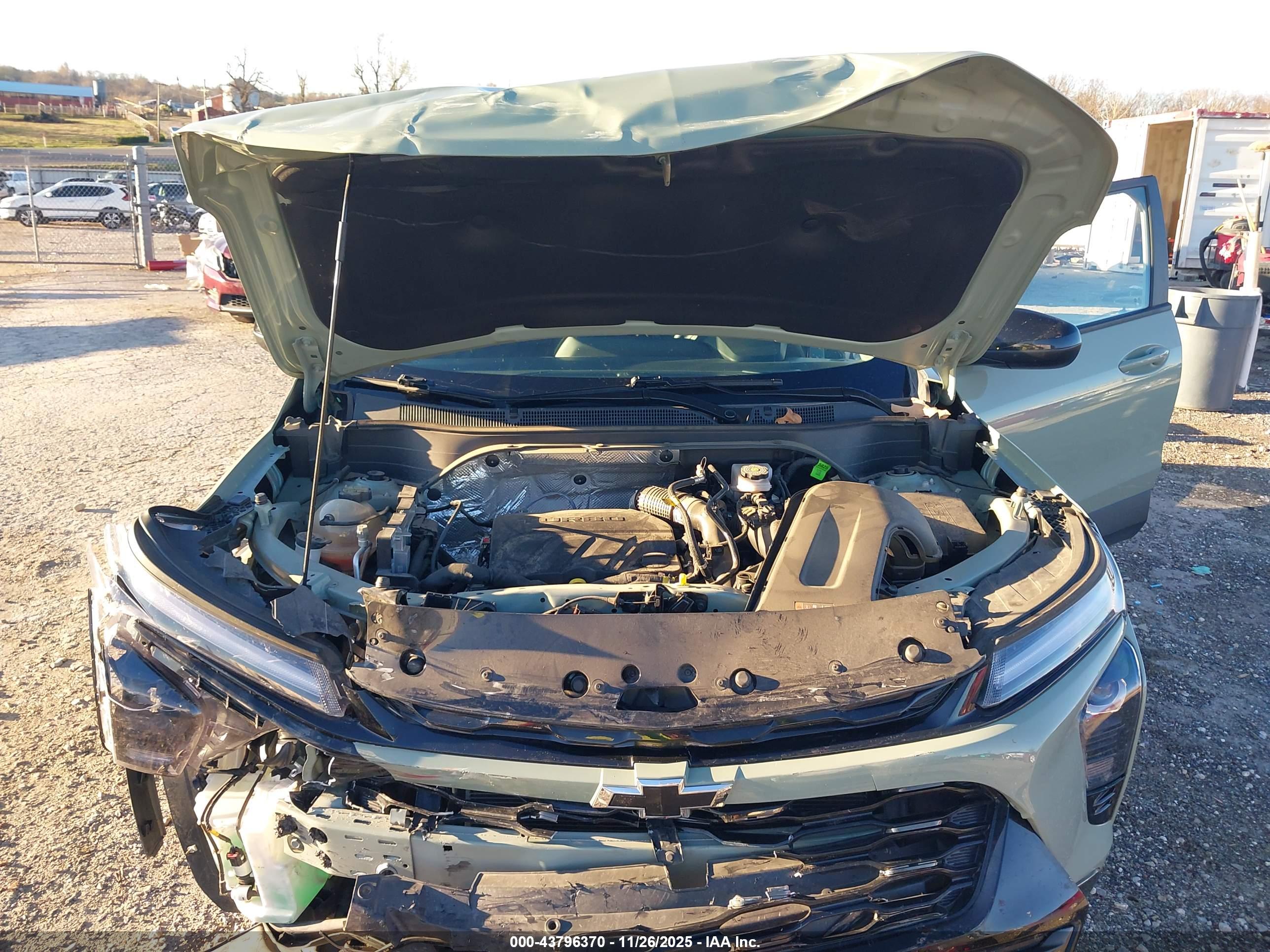 CHEVROLET TRAX image 10