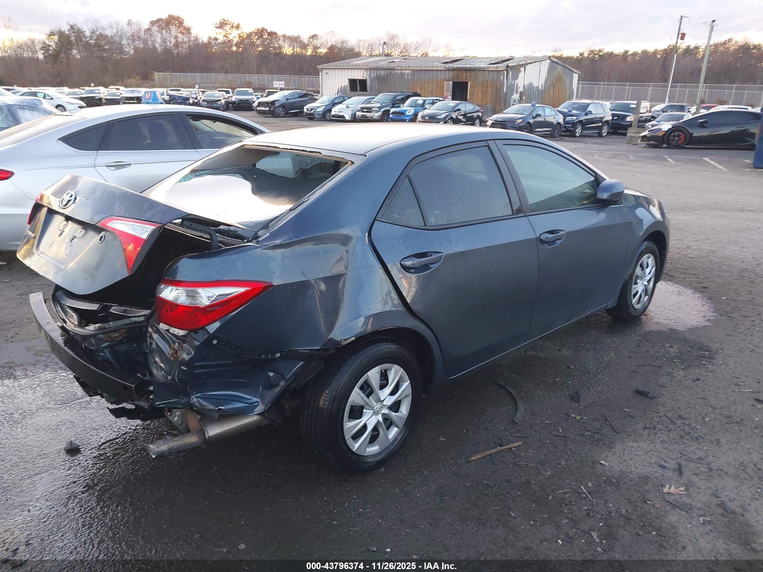 TOYOTA COROLLA image 4