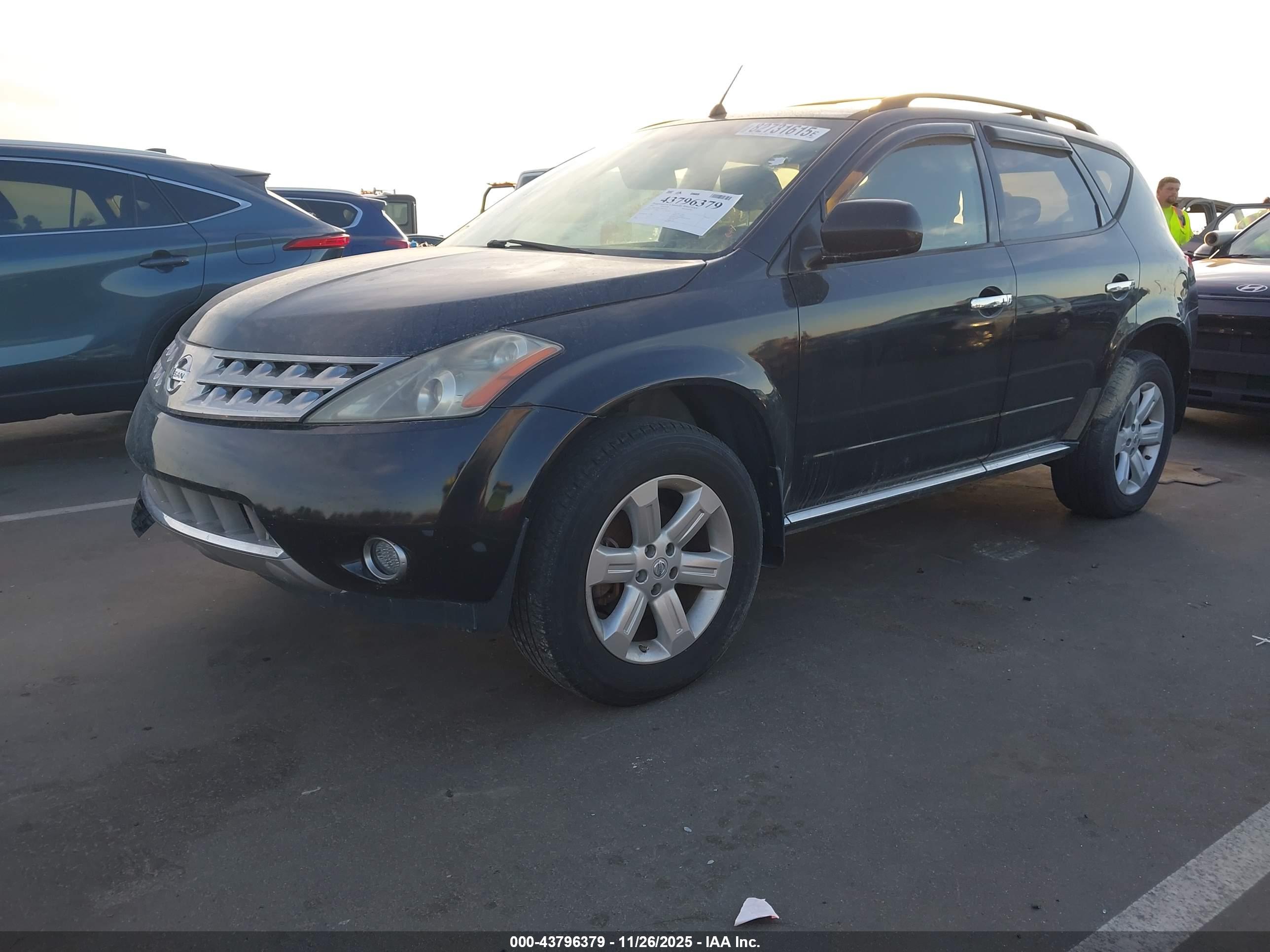 NISSAN MURANO image 2