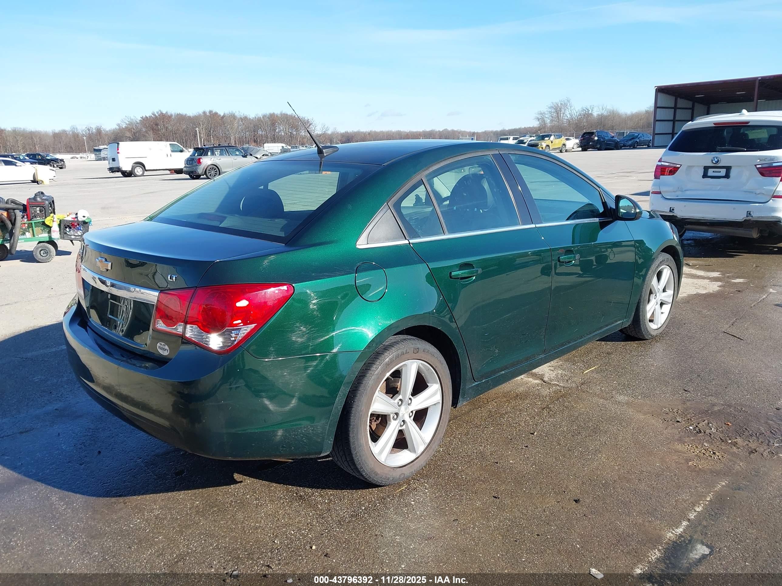 CHEVROLET CRUZE image 4