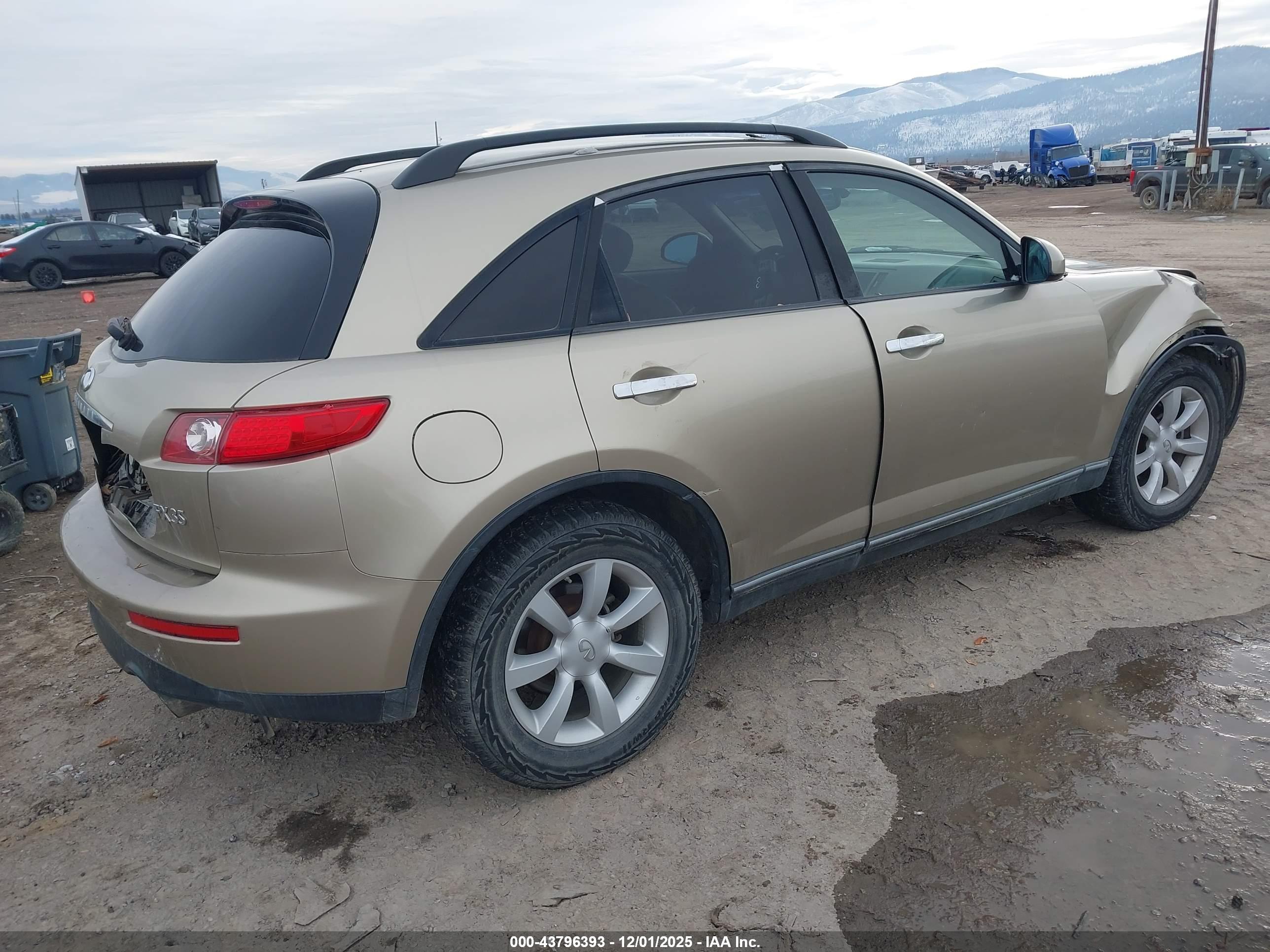 INFINITI FX35 image 4