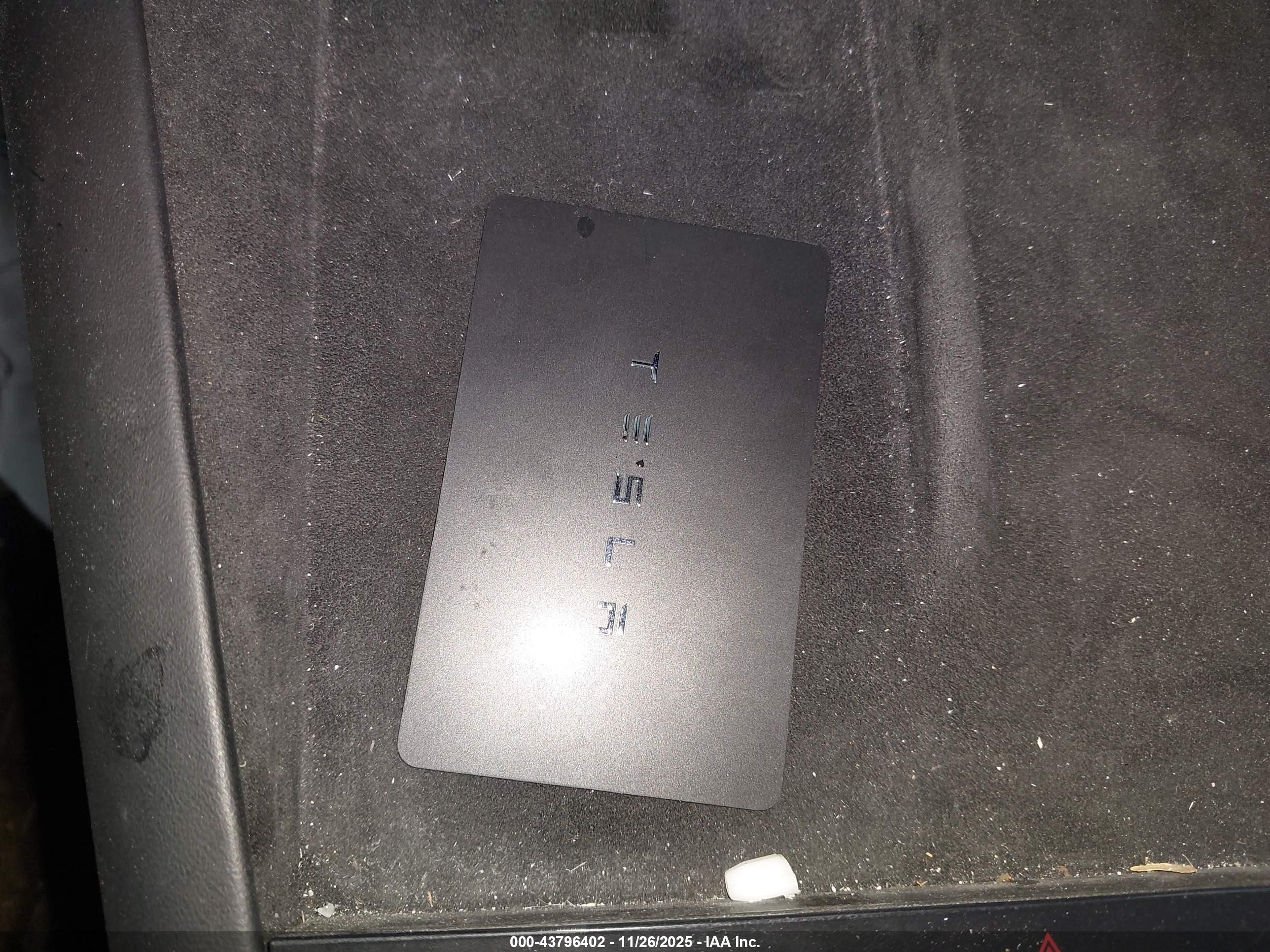TESLA MODEL image 11