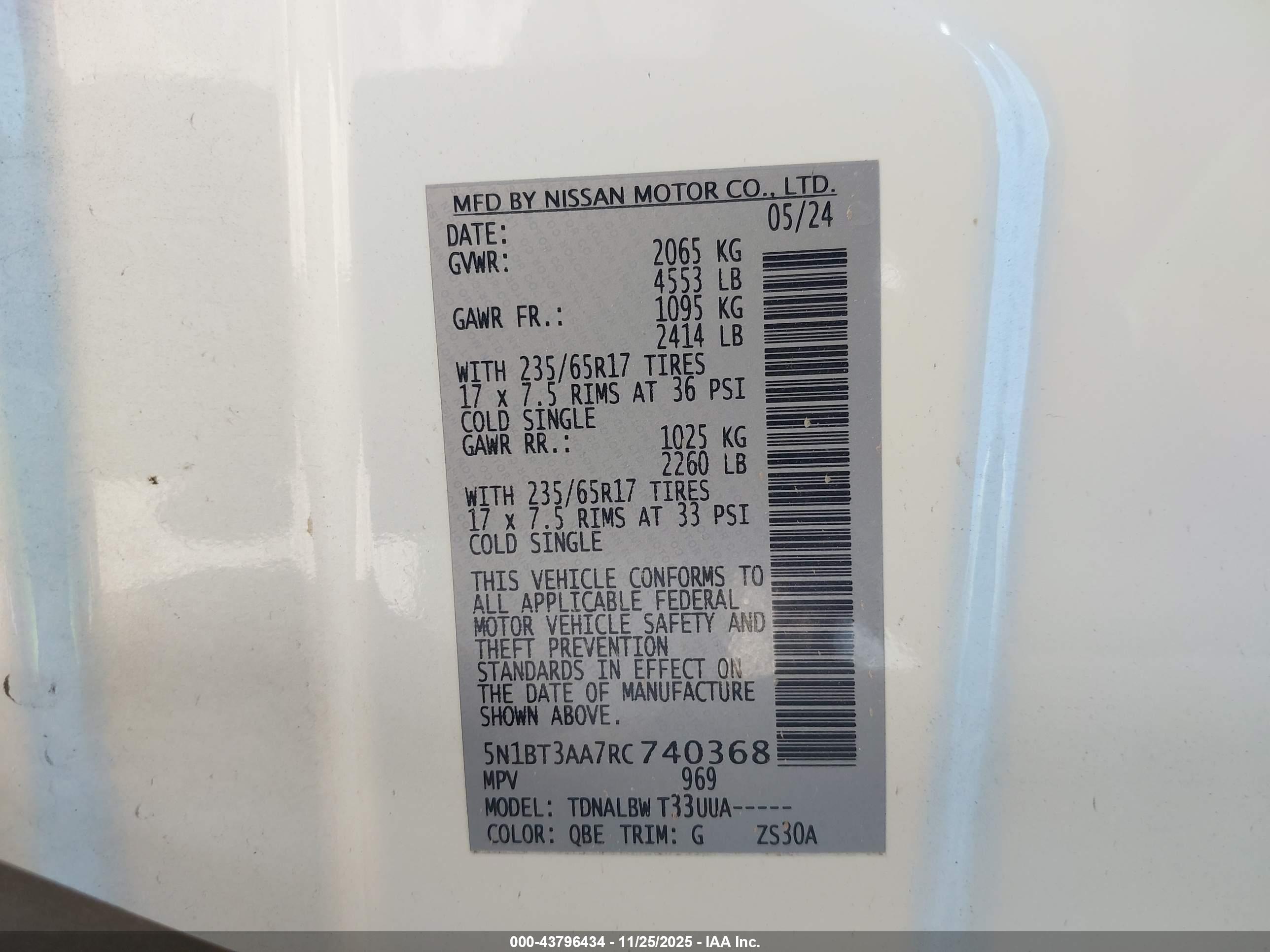 NISSAN ROGUE image 9