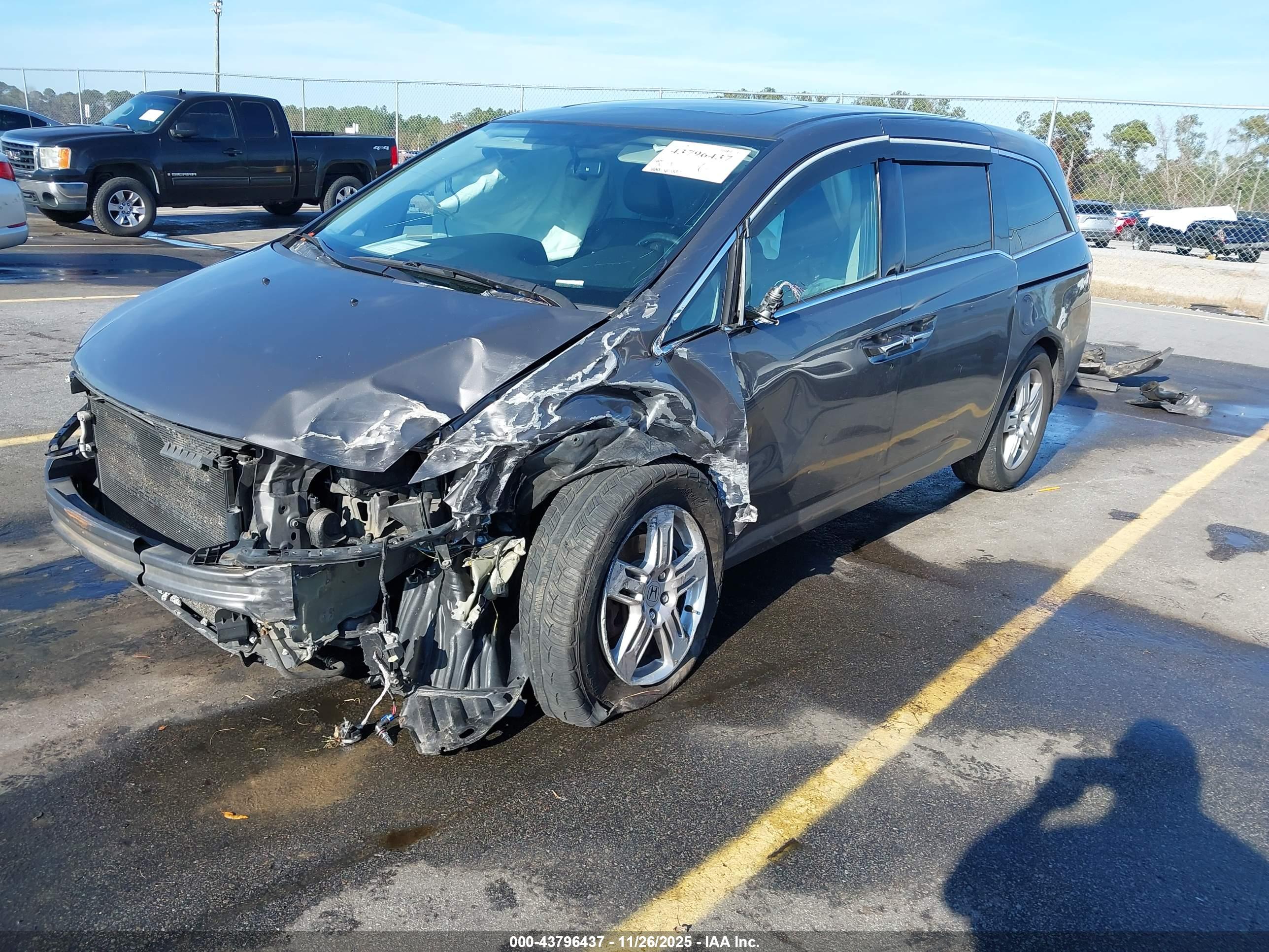 HONDA ODYSSEY image 2