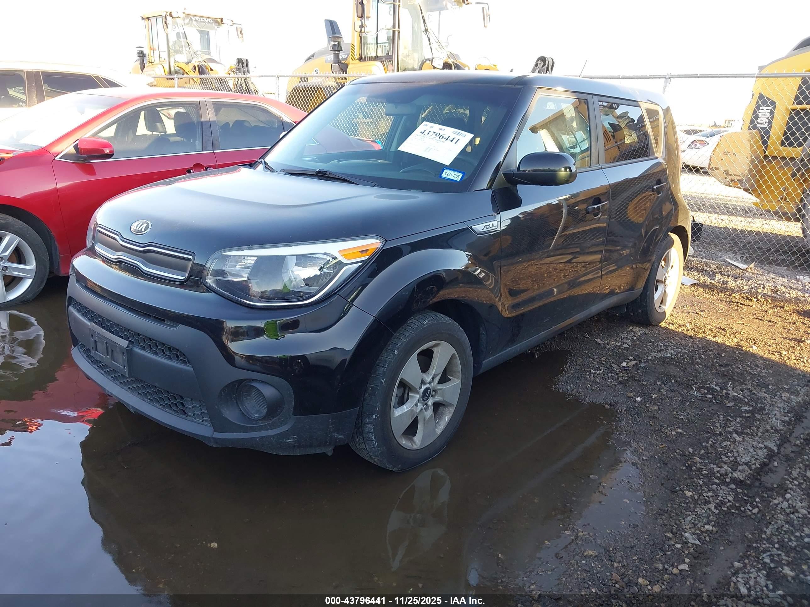 KIA SOUL image 2