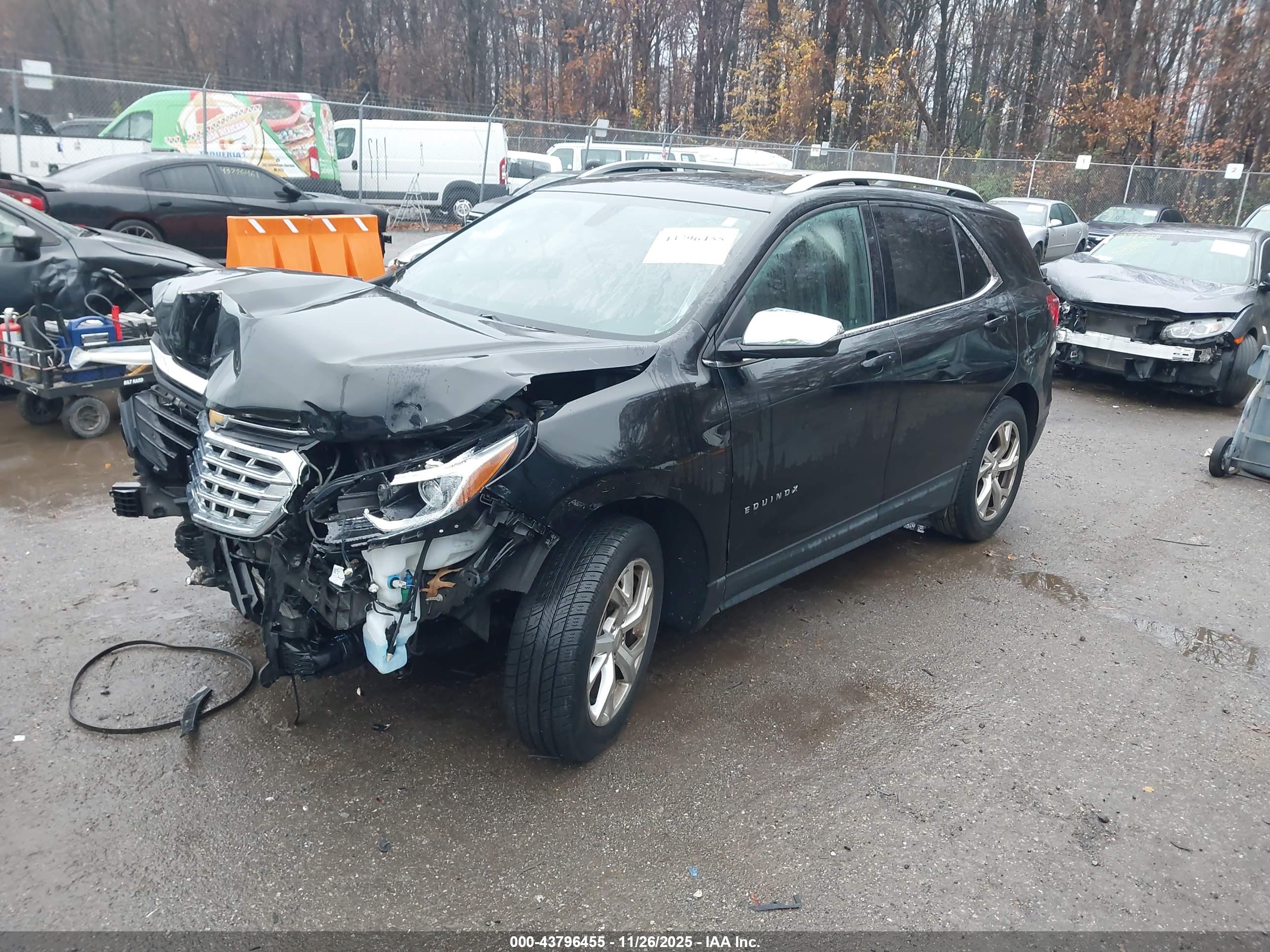 CHEVROLET EQUINOX image 2