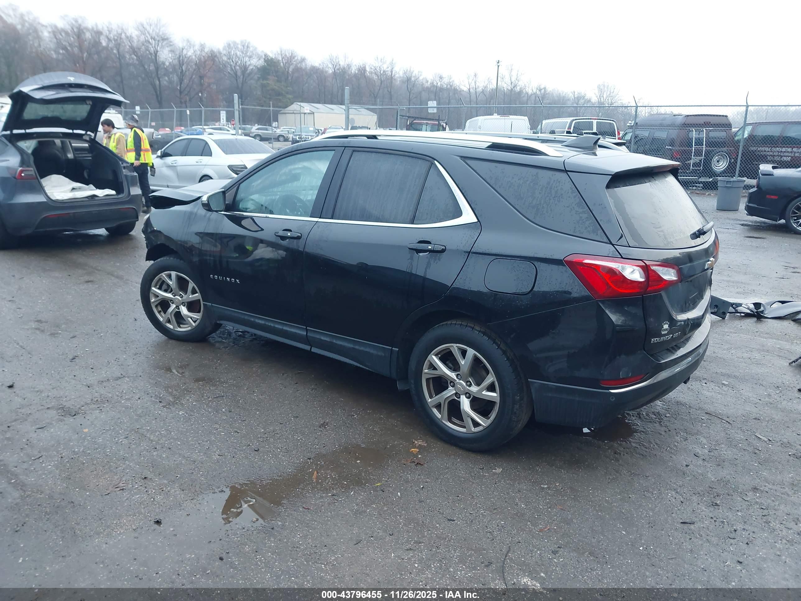 CHEVROLET EQUINOX image 3