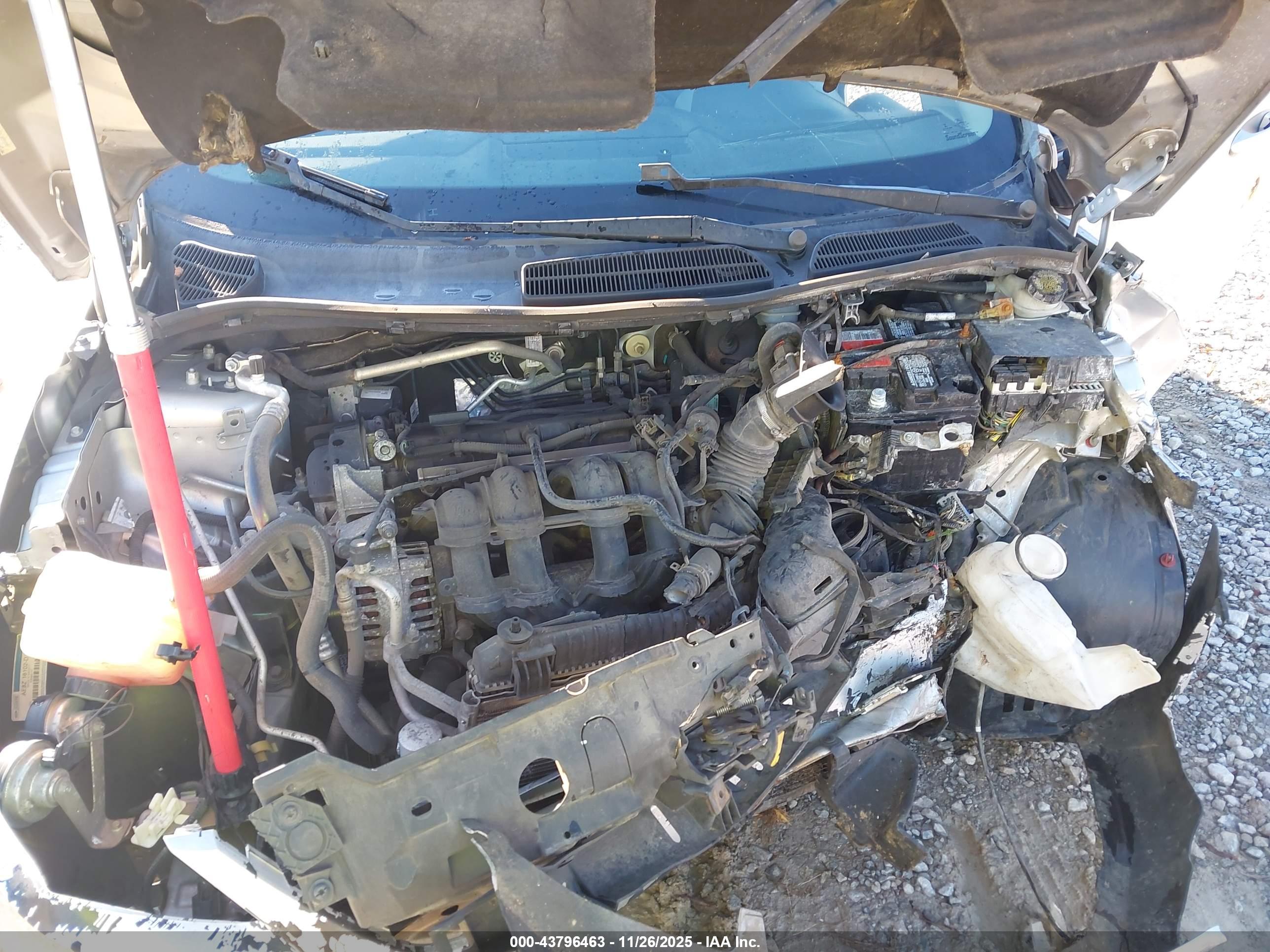 FORD FIESTA image 10