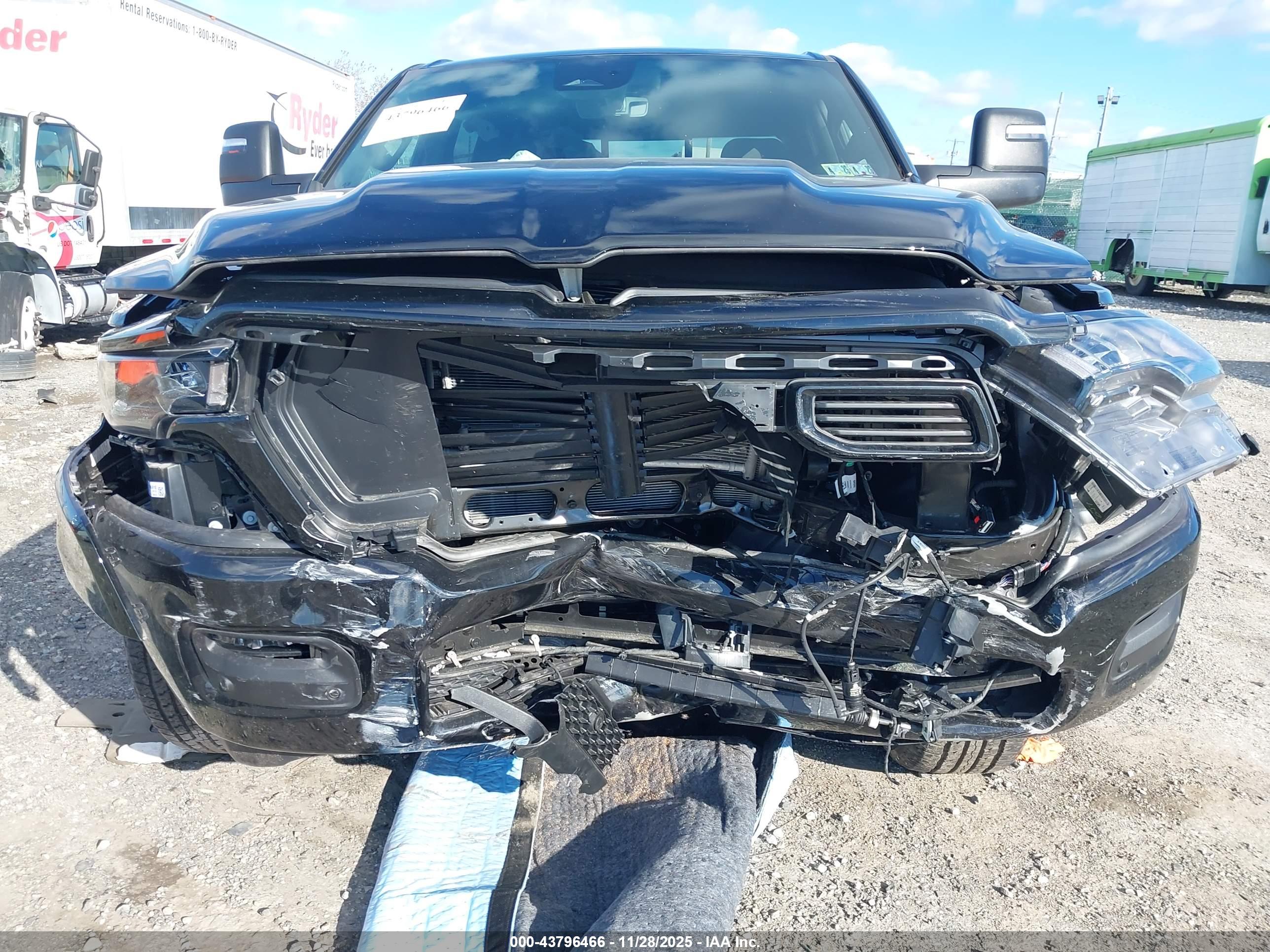 RAM 1500 image 6