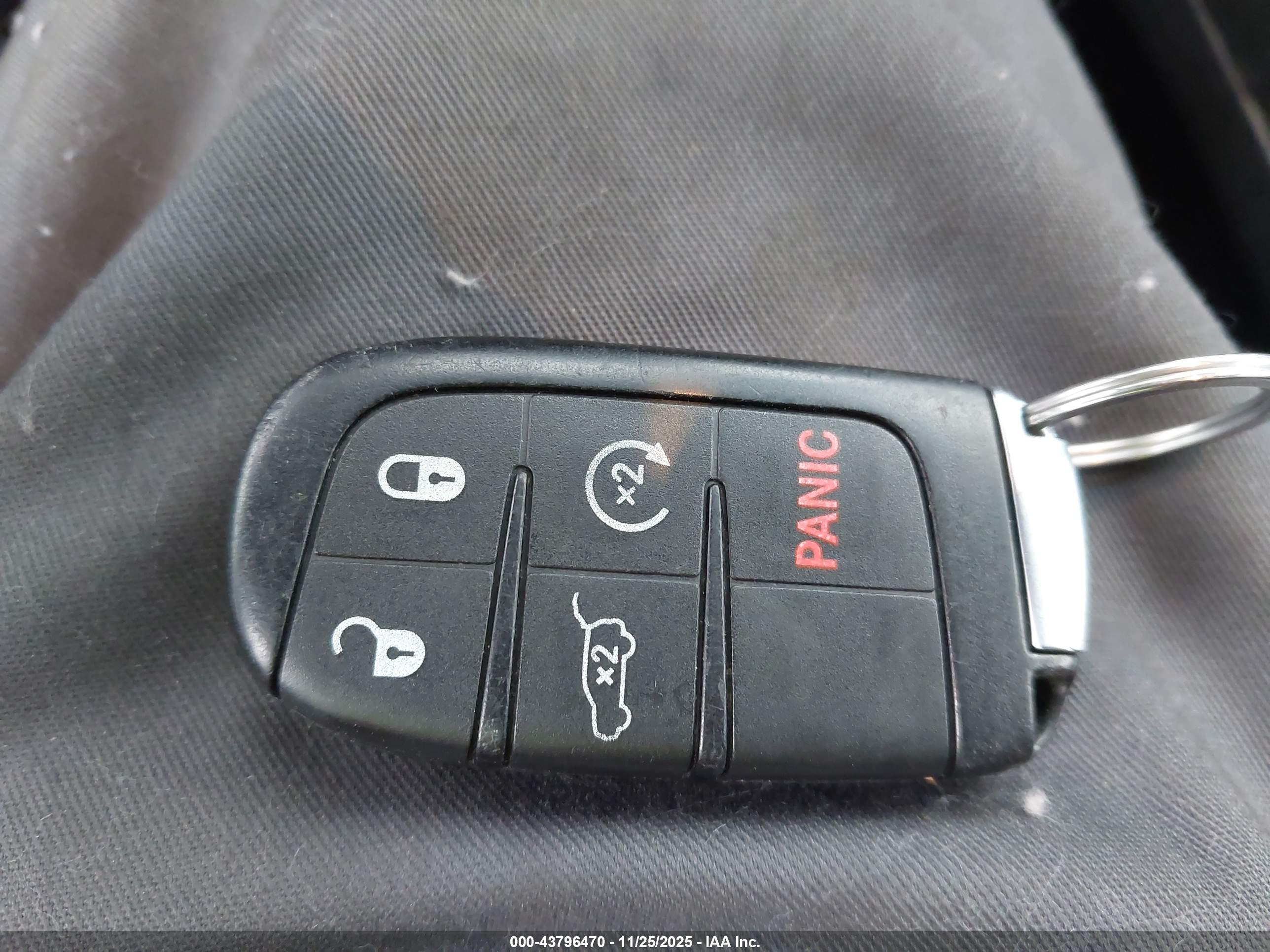 JEEP GRAND image 11