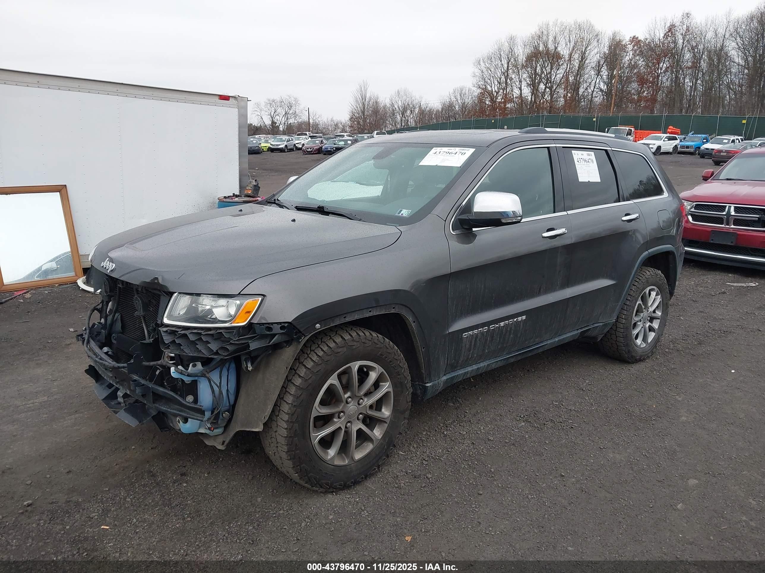 JEEP GRAND image 2