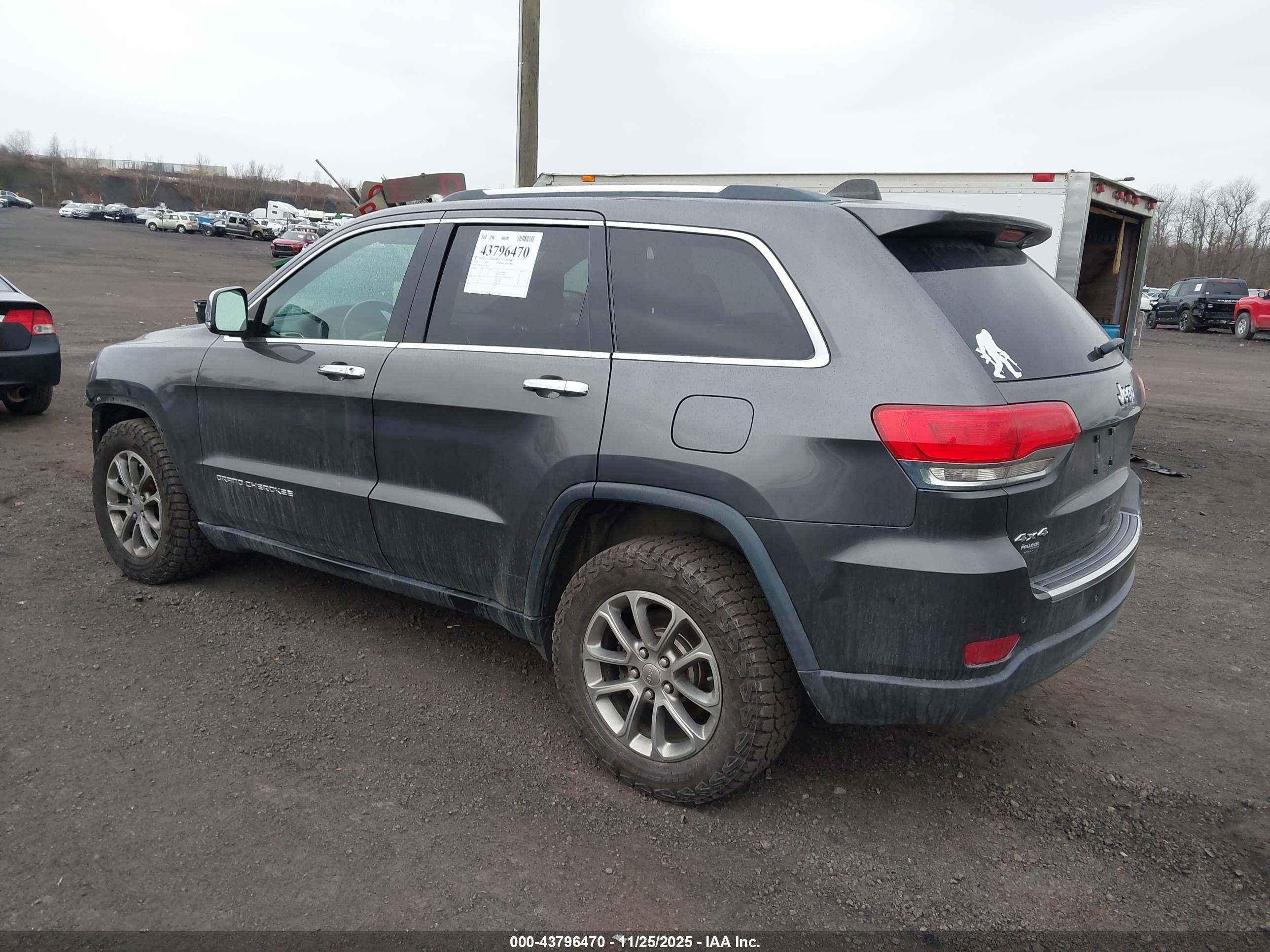 JEEP GRAND image 3