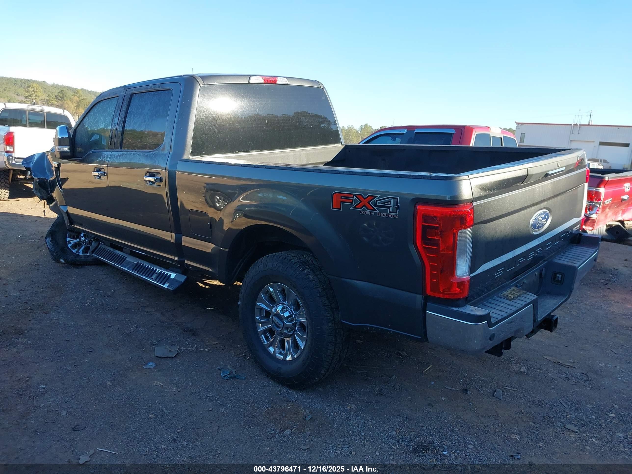 FORD F-250 image 3