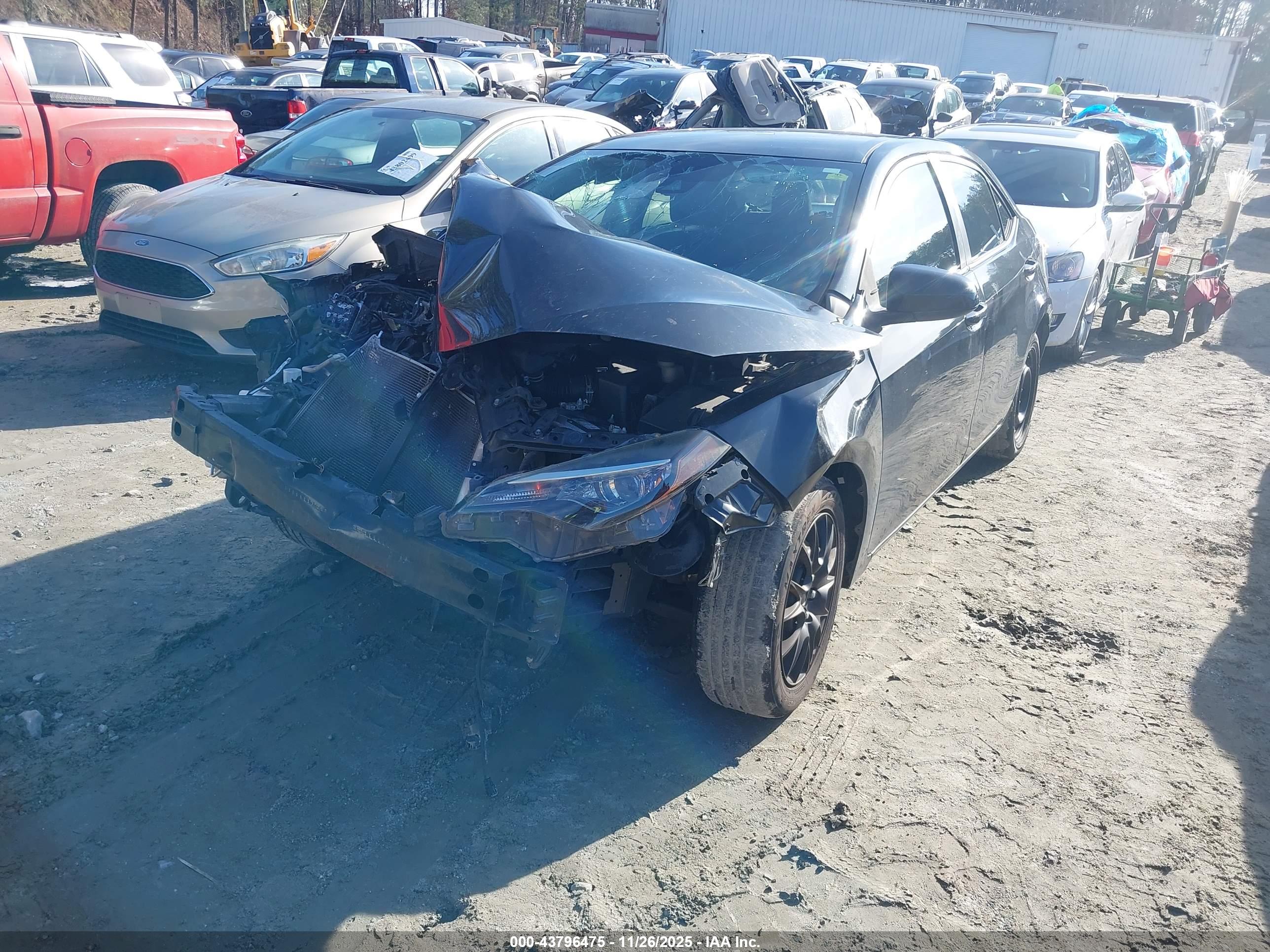 TOYOTA COROLLA image 2
