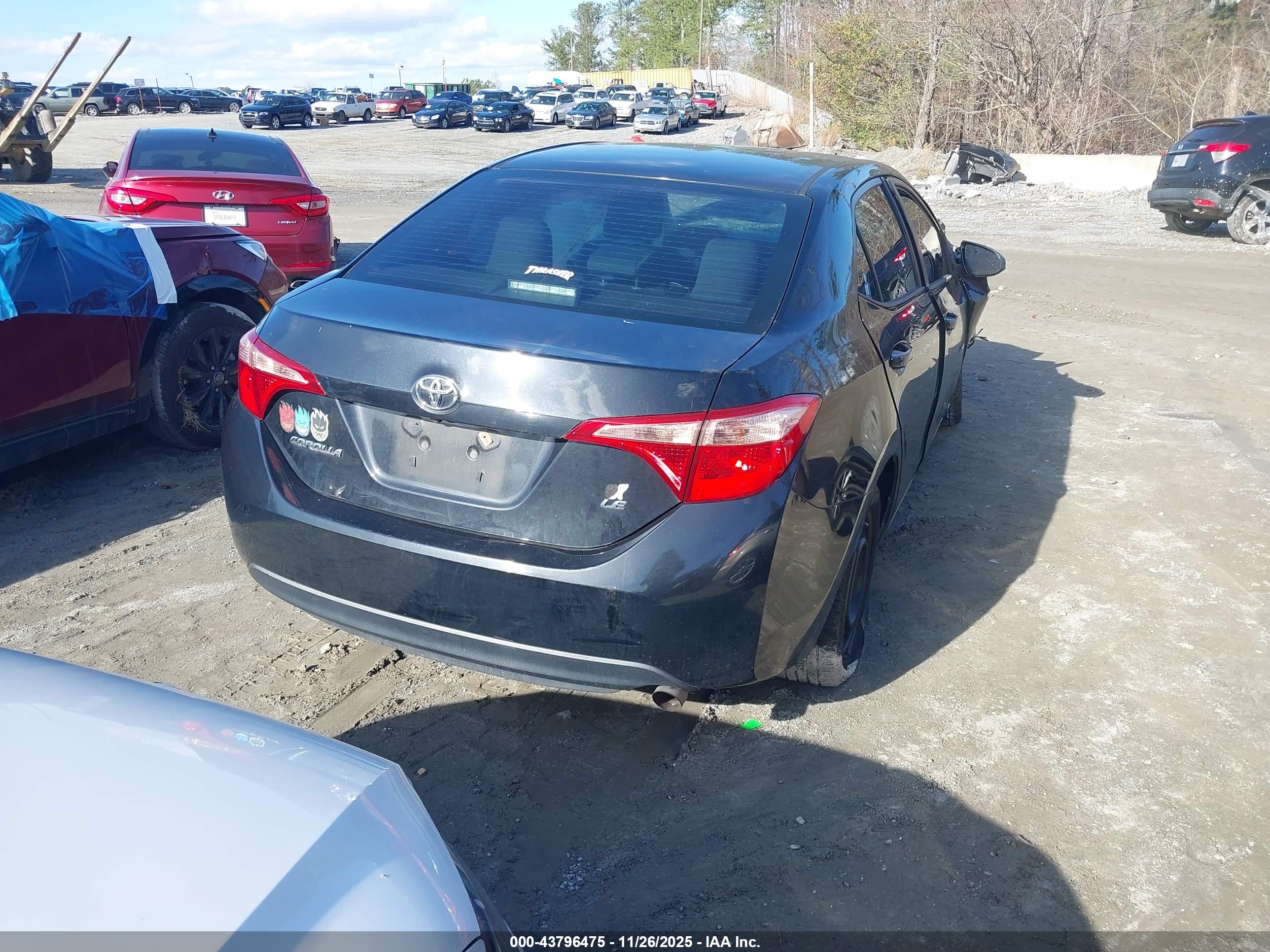 TOYOTA COROLLA image 4