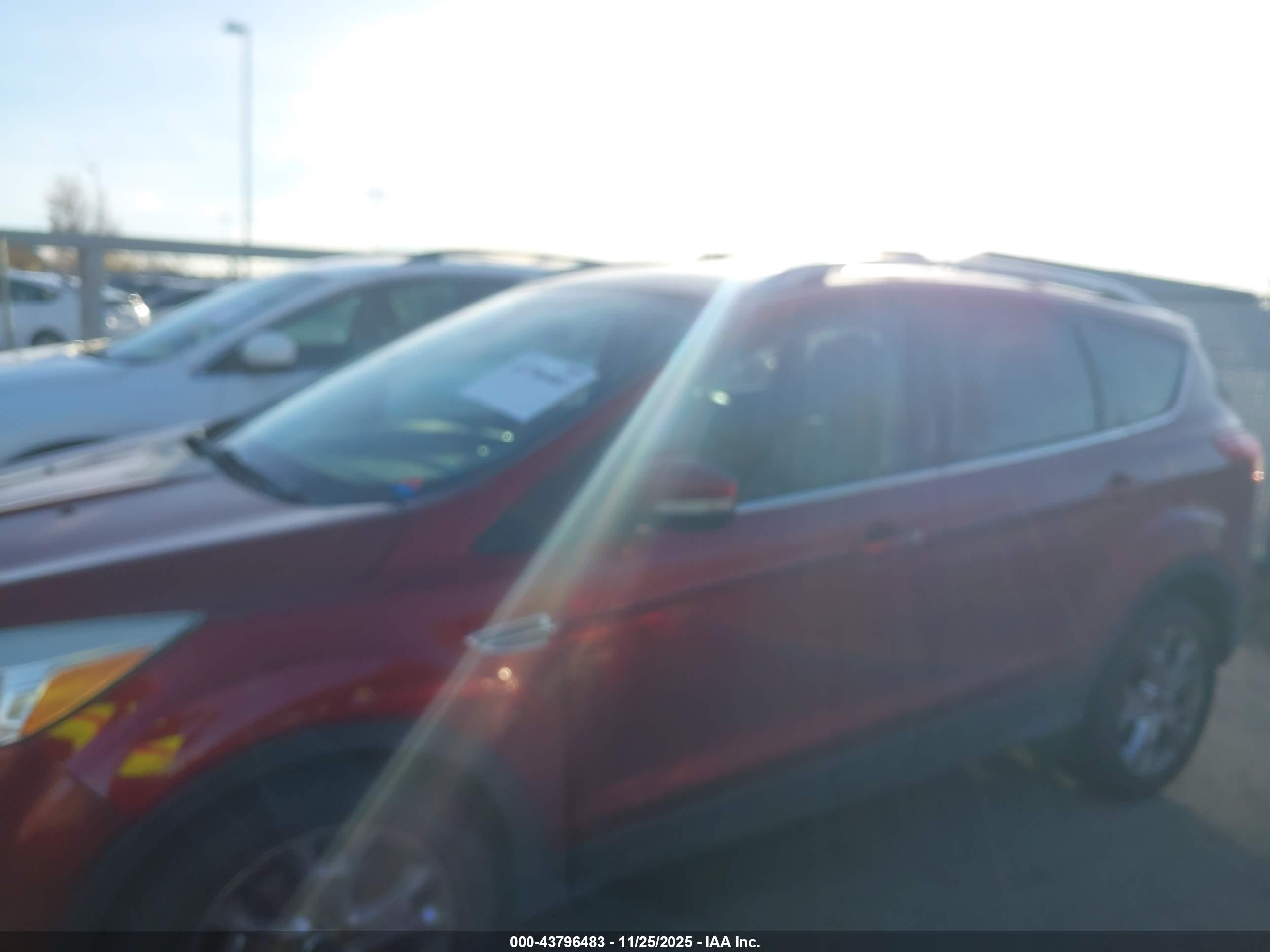 FORD ESCAPE image 6