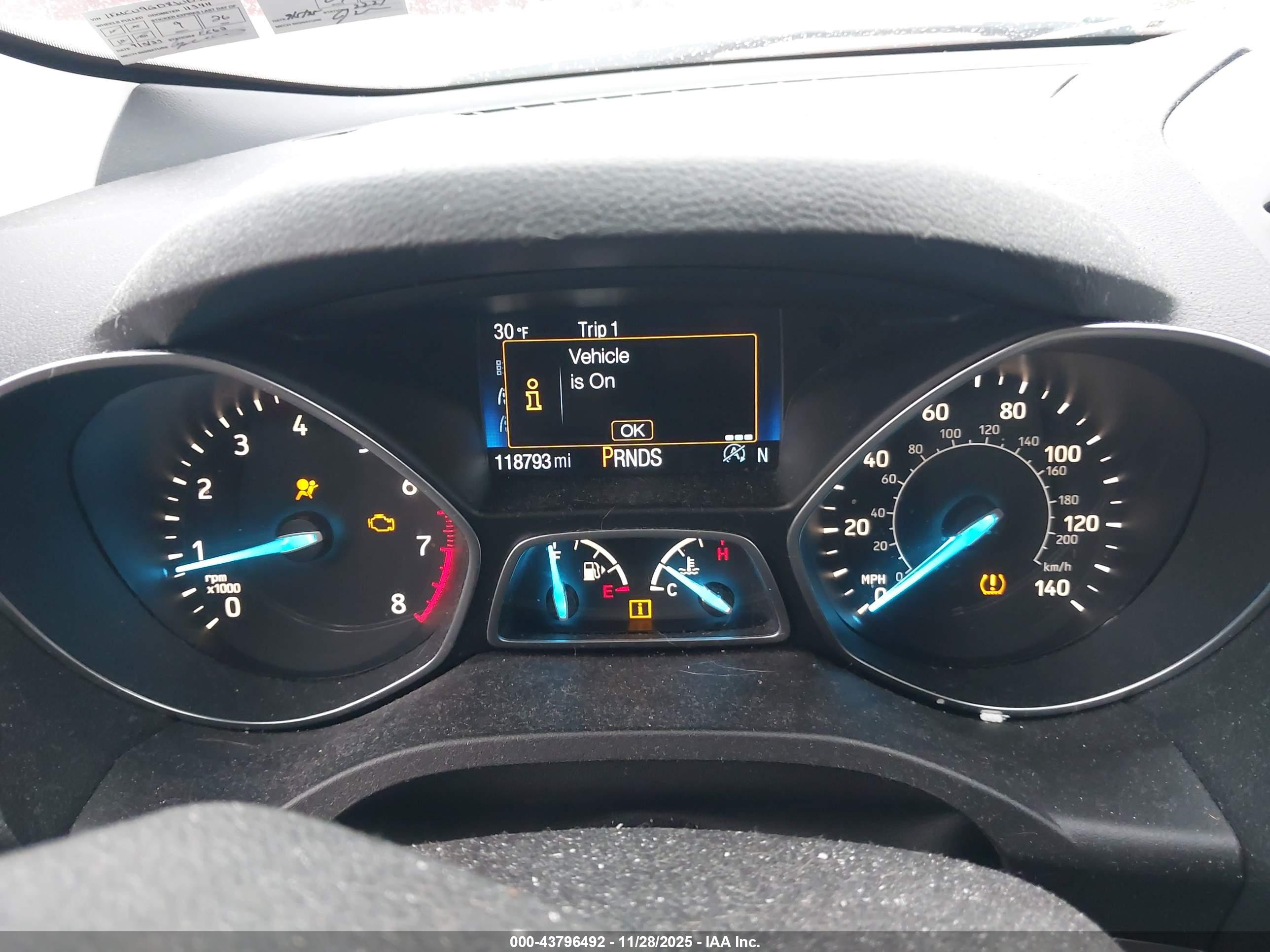 FORD ESCAPE image 7