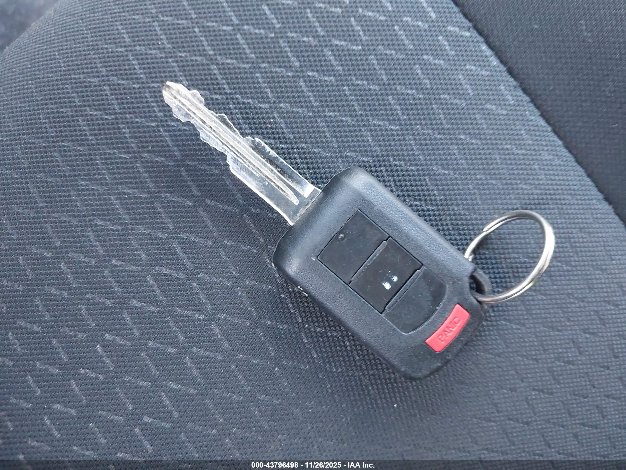 MITSUBISHI MIRAGE image 11