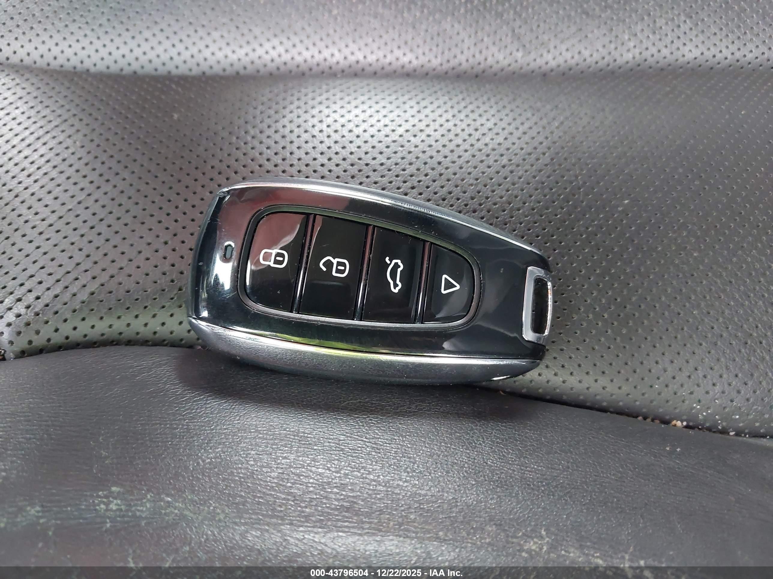 BUICK ENVISION image 11