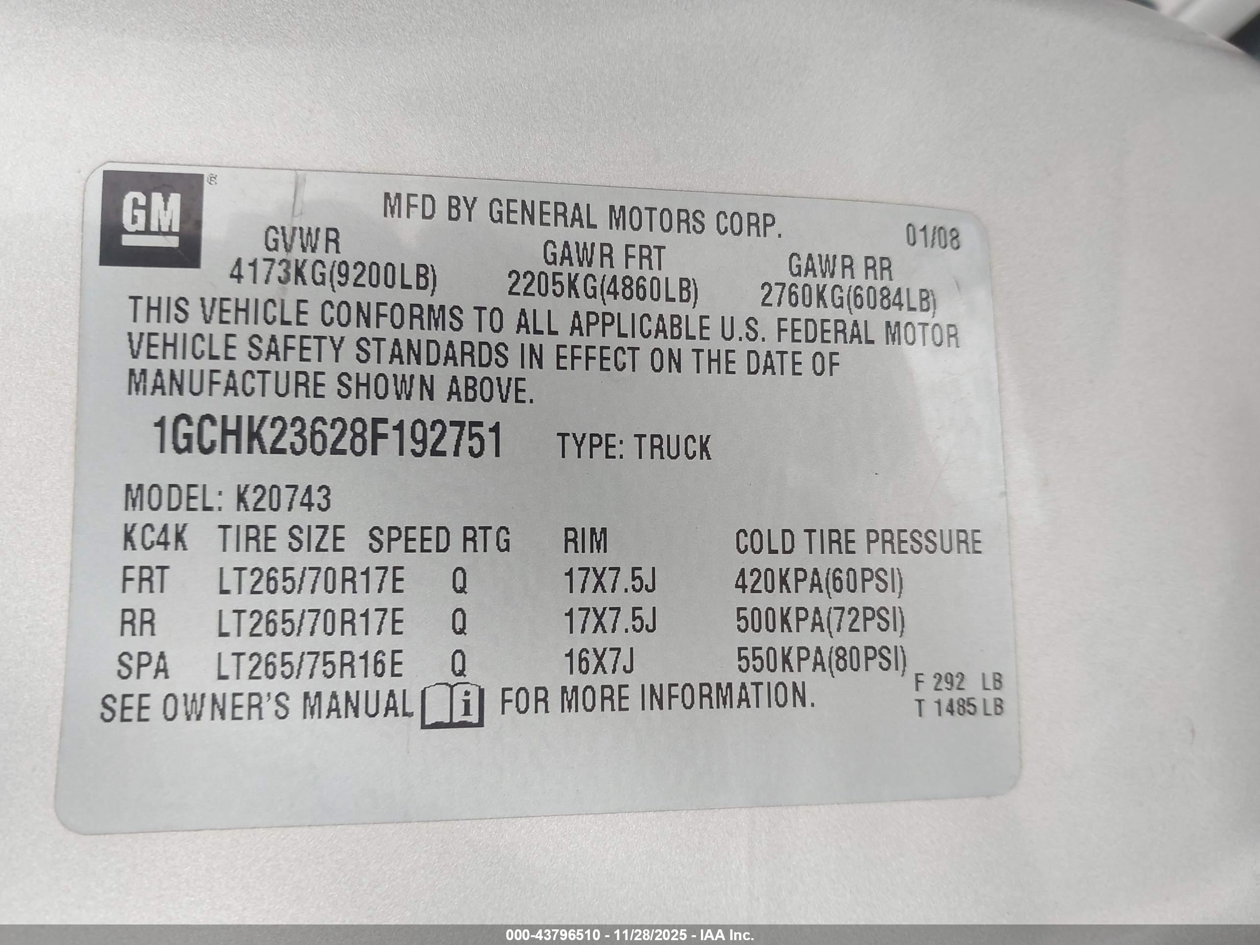 CHEVROLET SILVERADO image 9