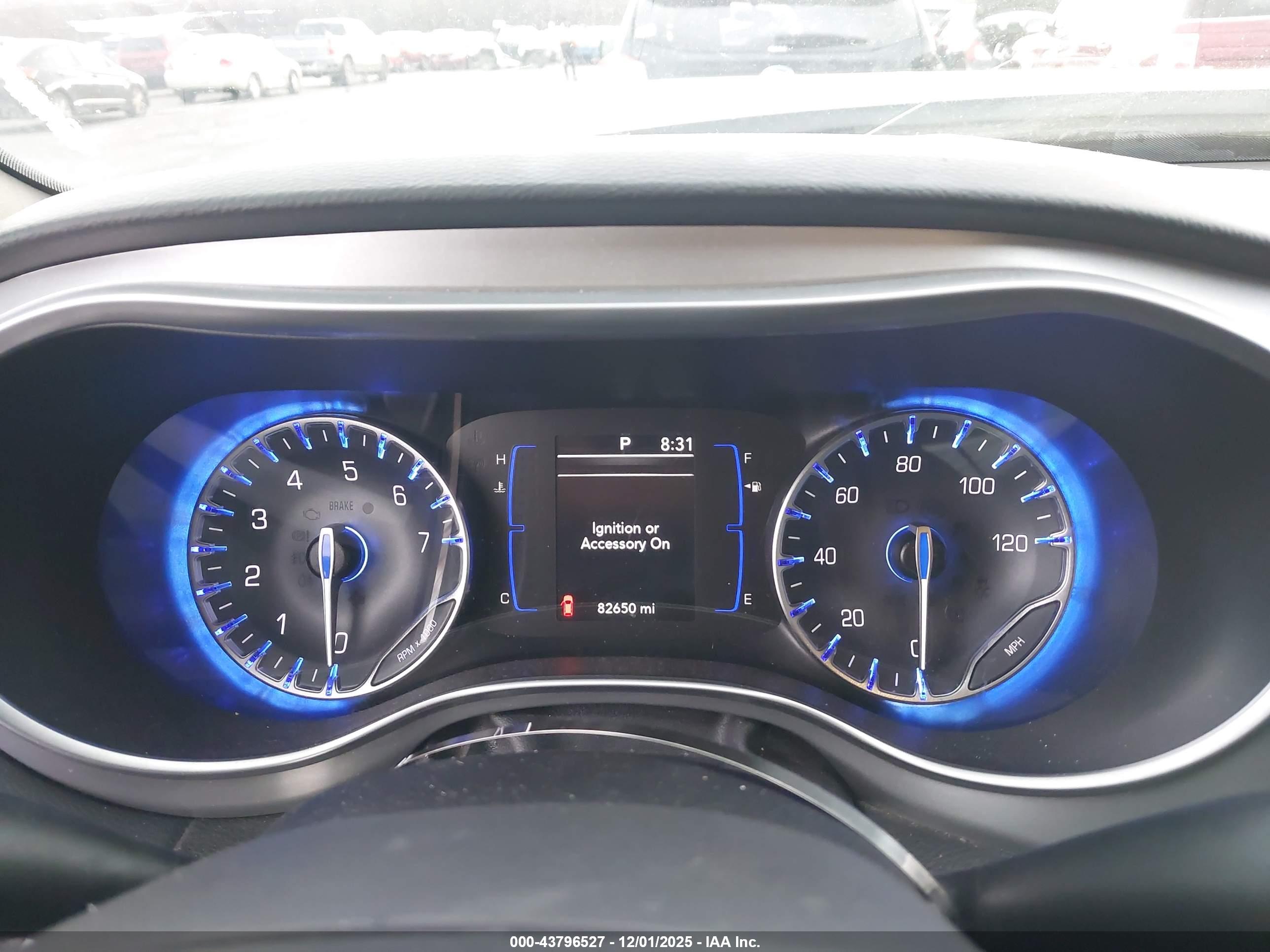 CHRYSLER PACIFICA image 7