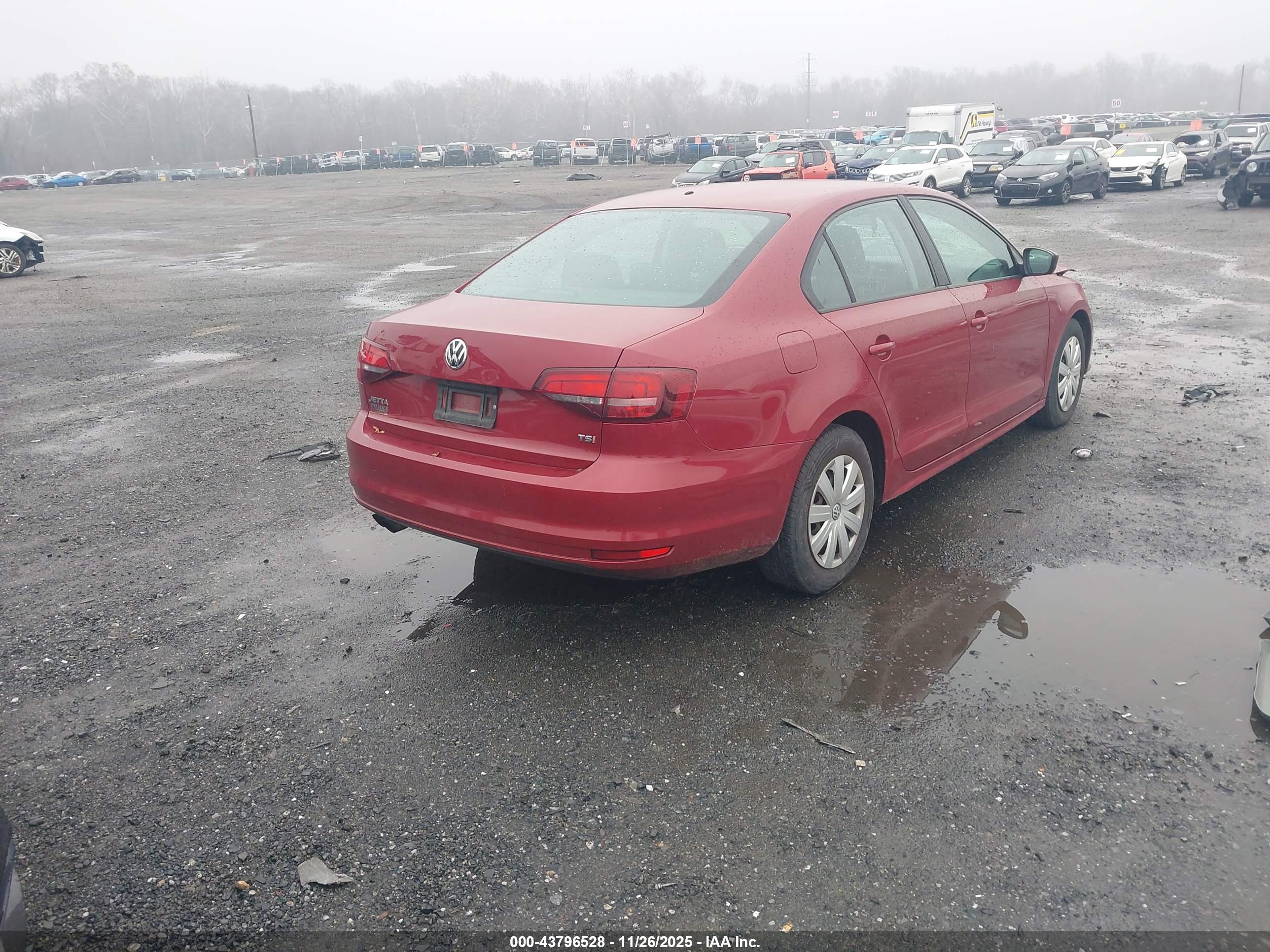 VOLKSWAGEN JETTA image 4