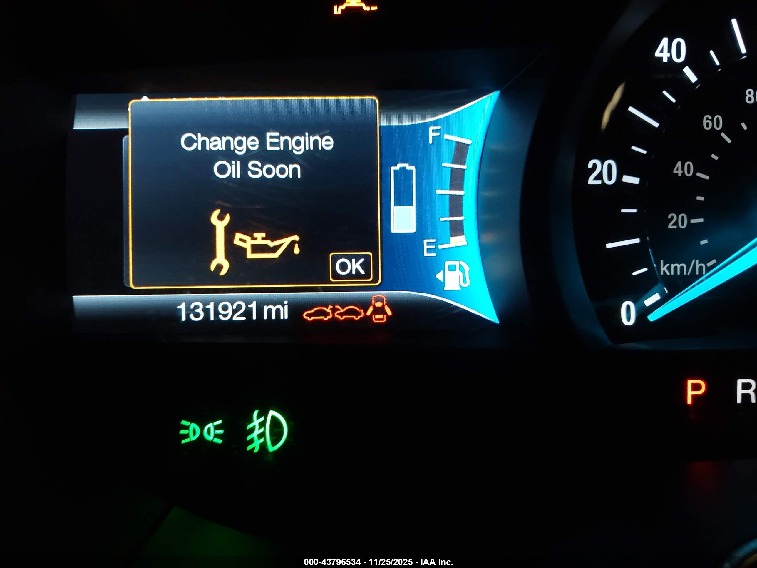 FORD FUSION image 7
