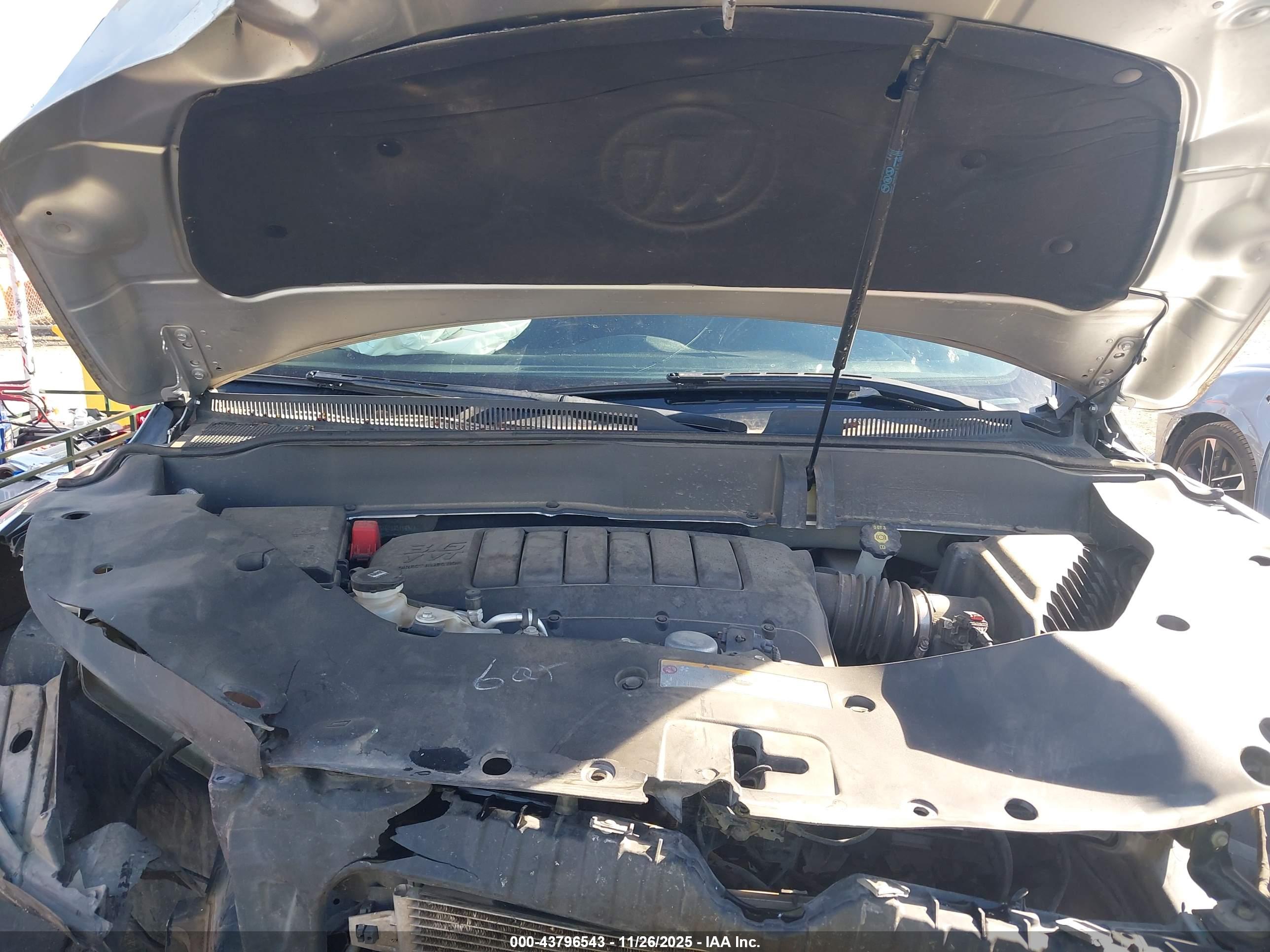BUICK ENCLAVE image 10