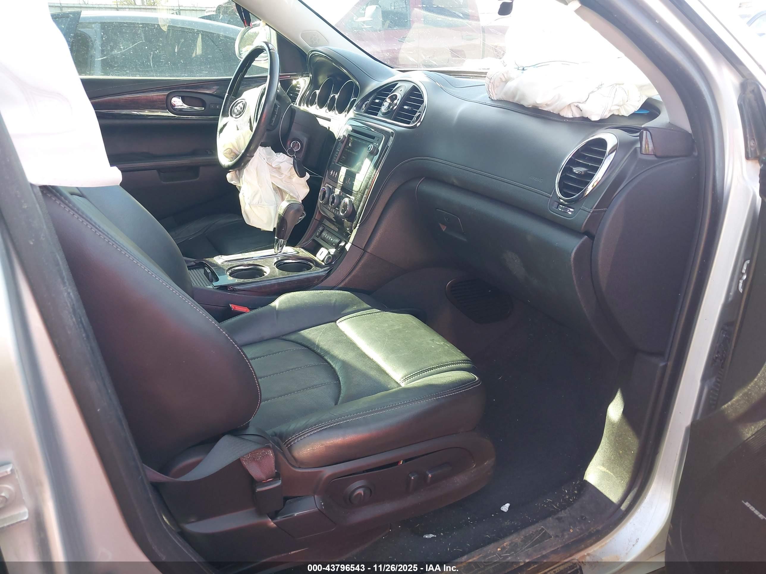 BUICK ENCLAVE image 5