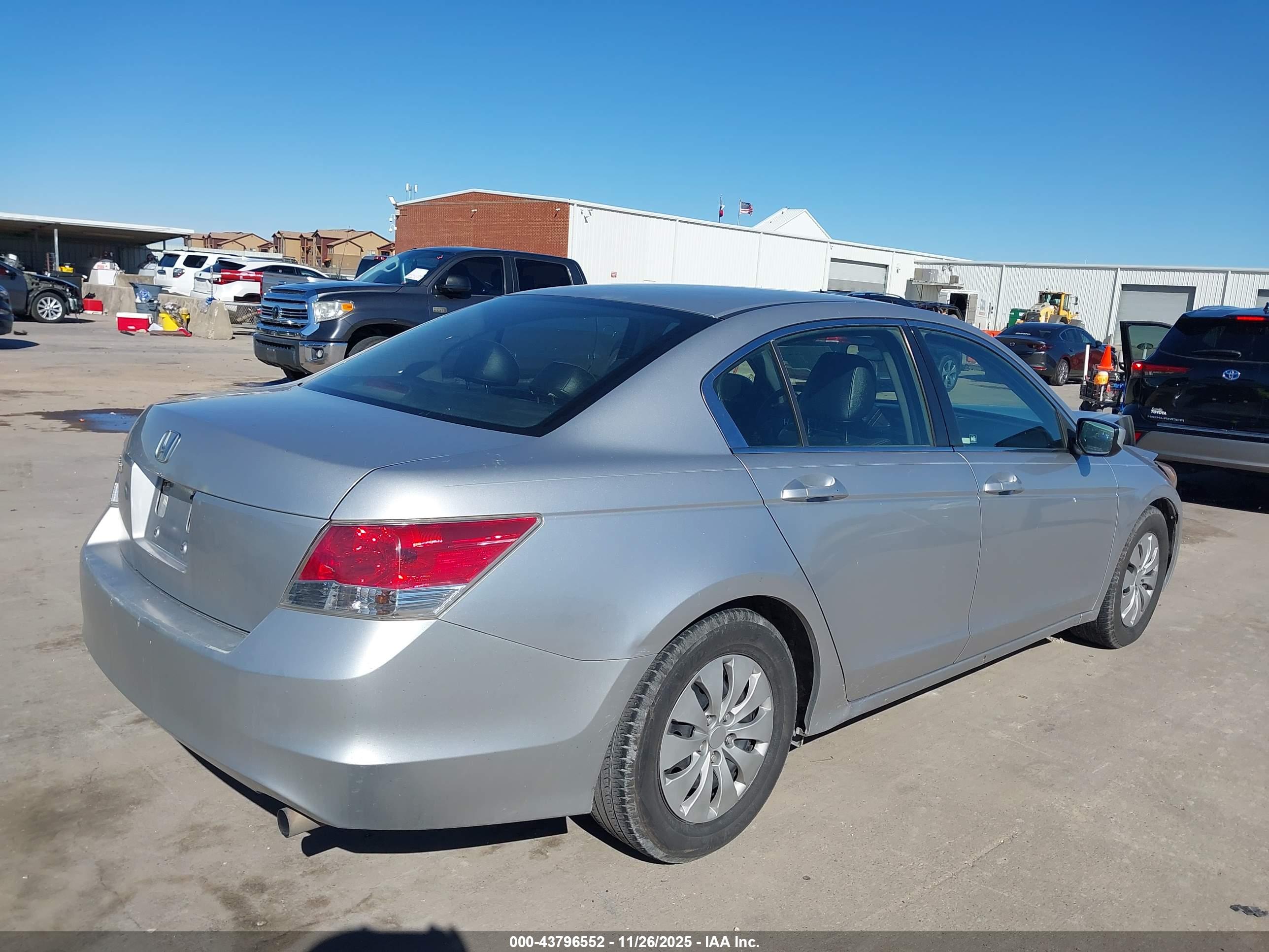HONDA ACCORD image 4