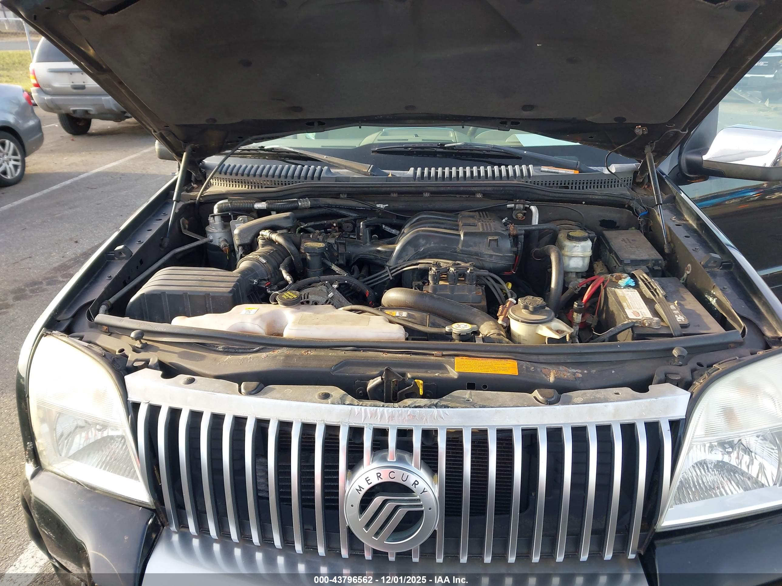 MERCURY MOUNTAINEER image 10