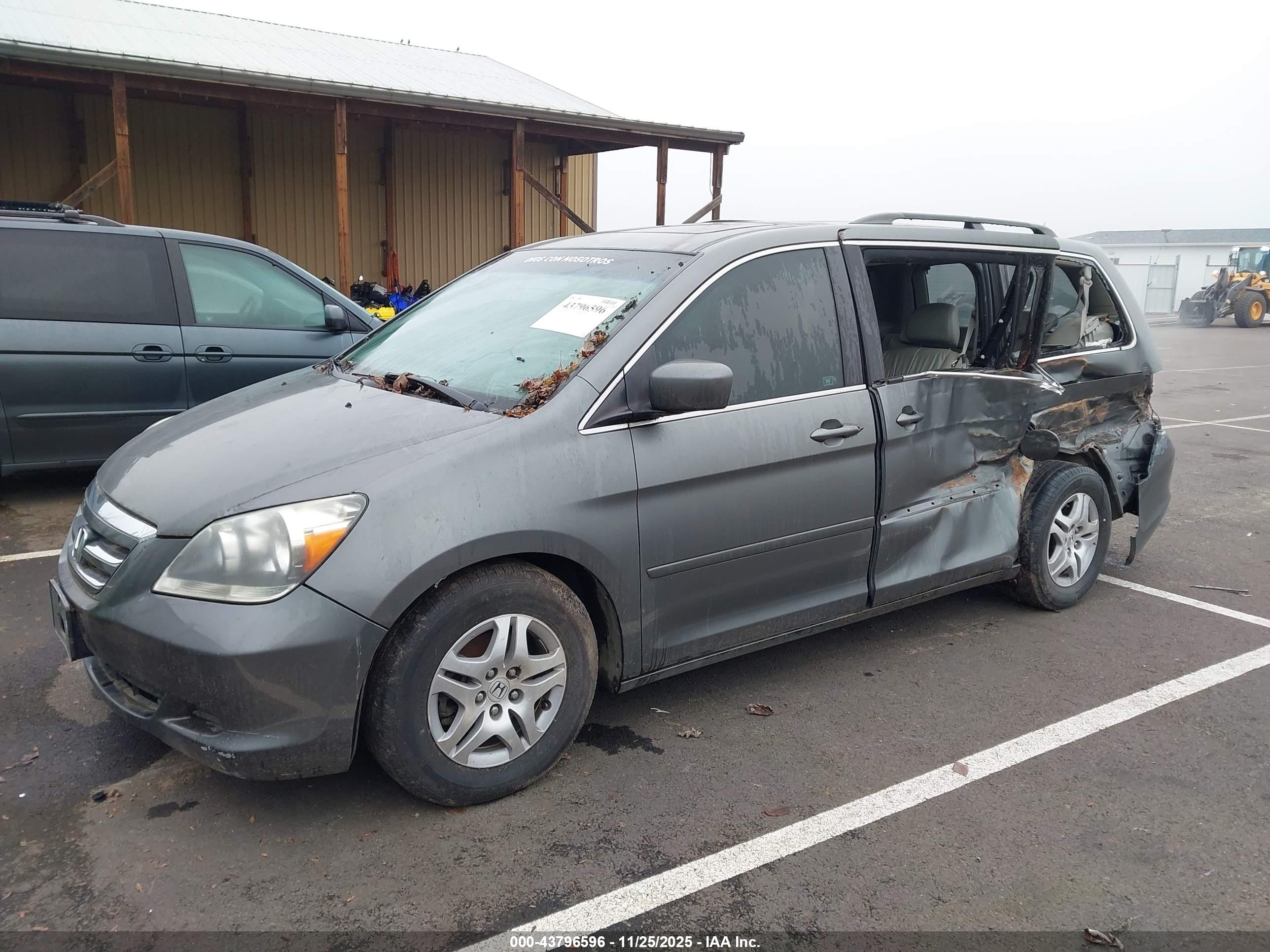 HONDA ODYSSEY image 2