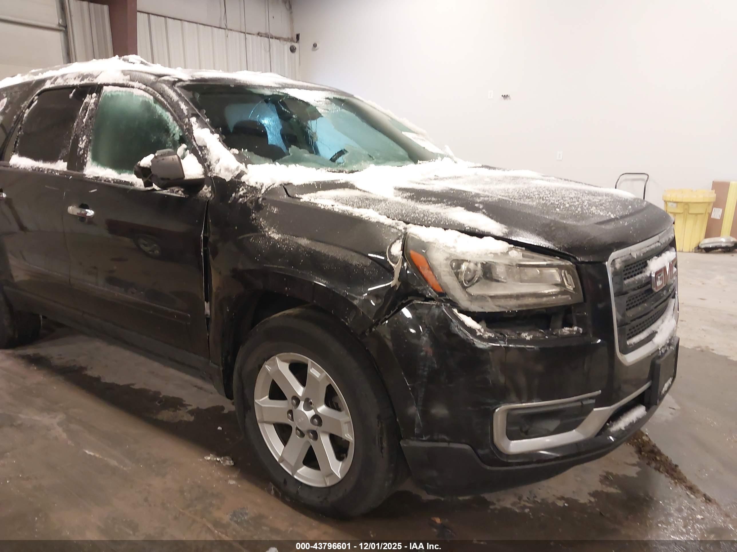GMC ACADIA image 6