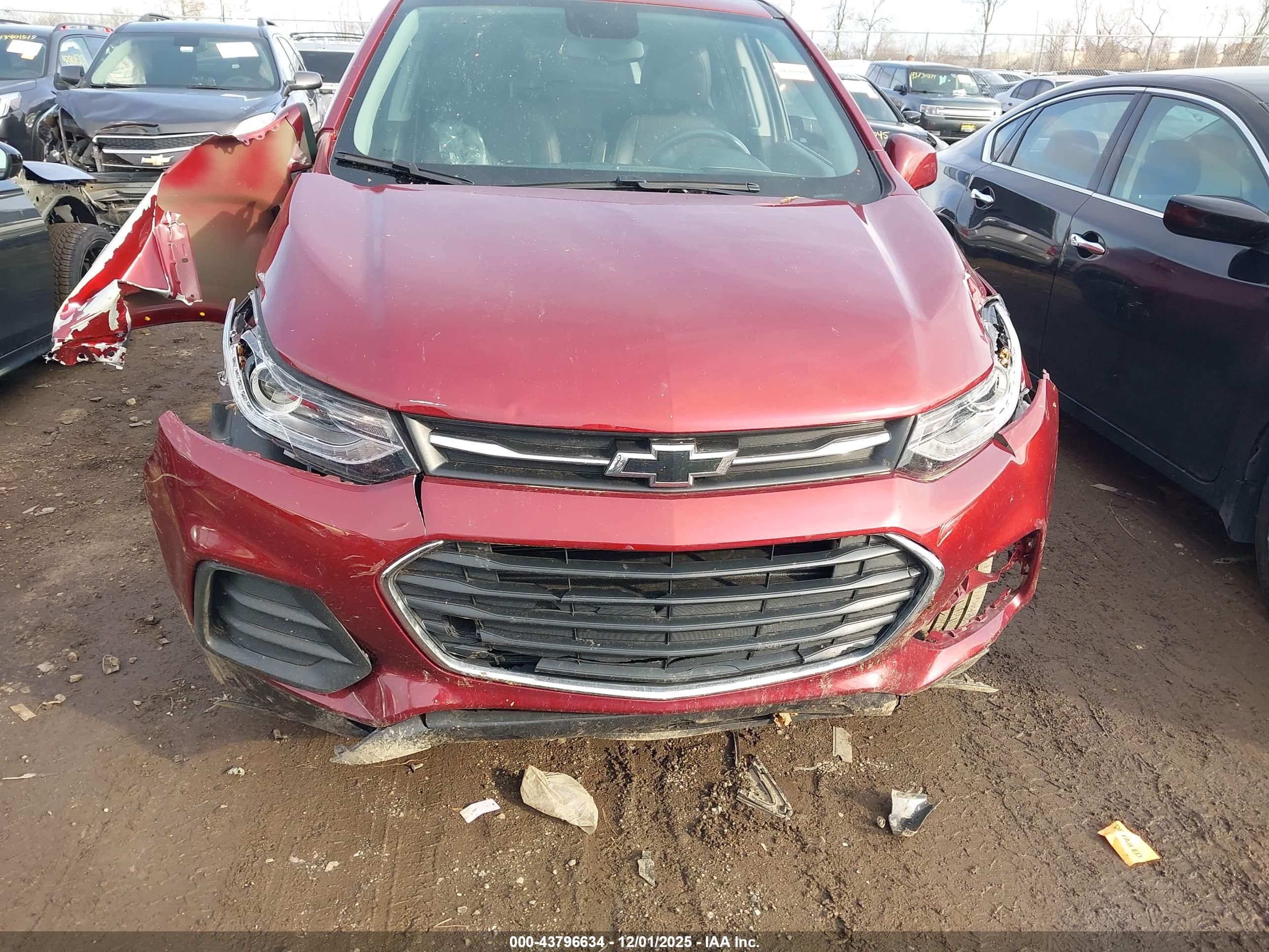 CHEVROLET TRAX image 6