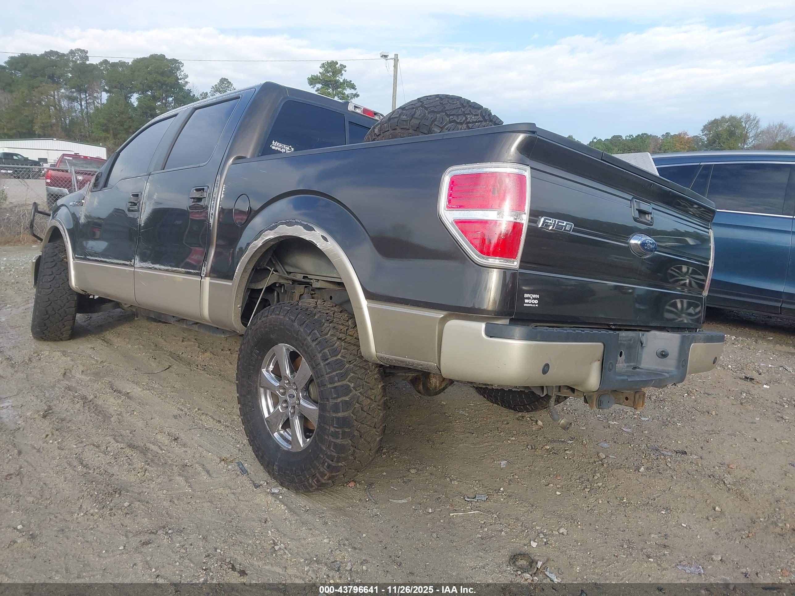 FORD F-150 image 3