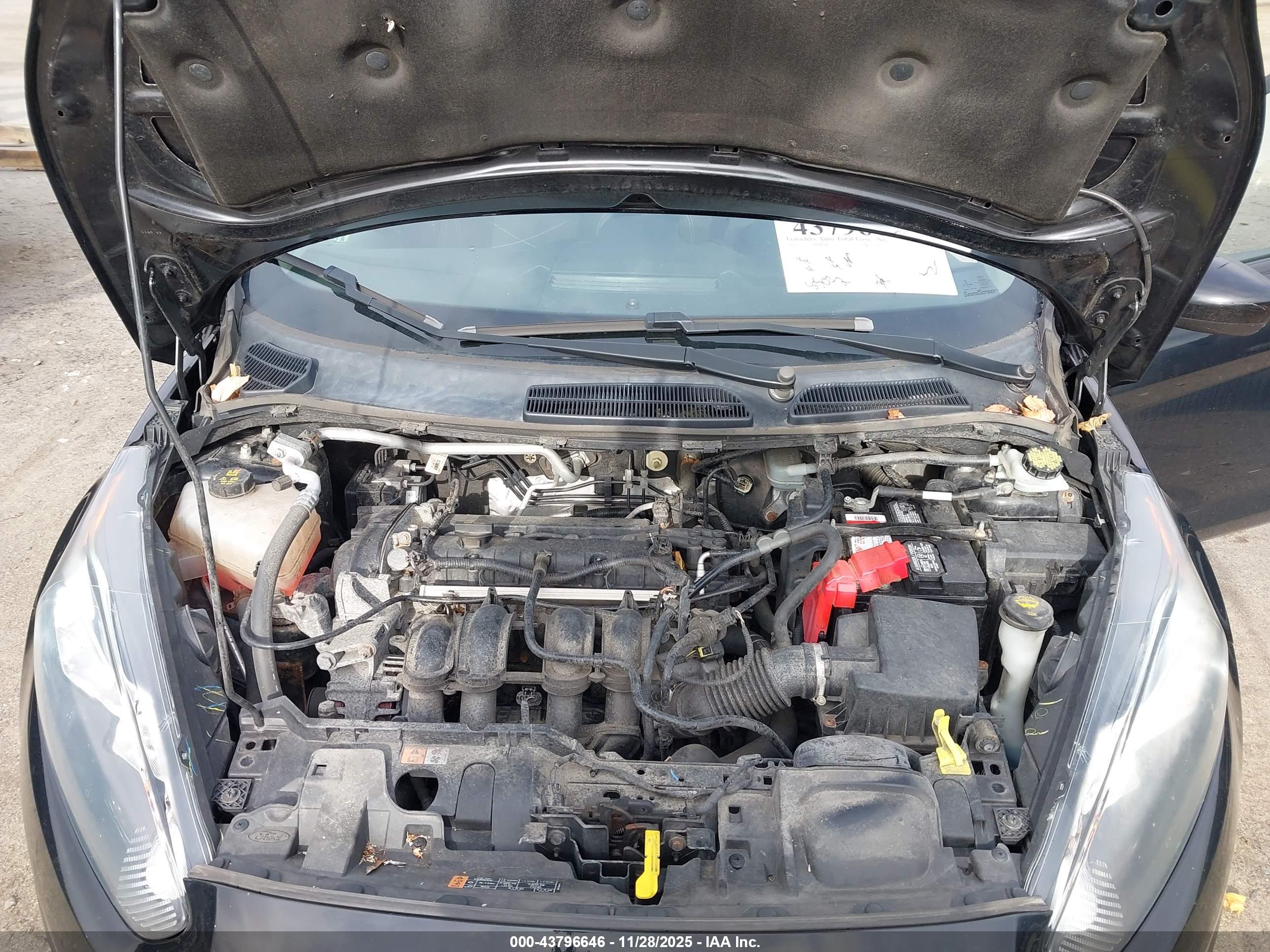 FORD FIESTA image 10