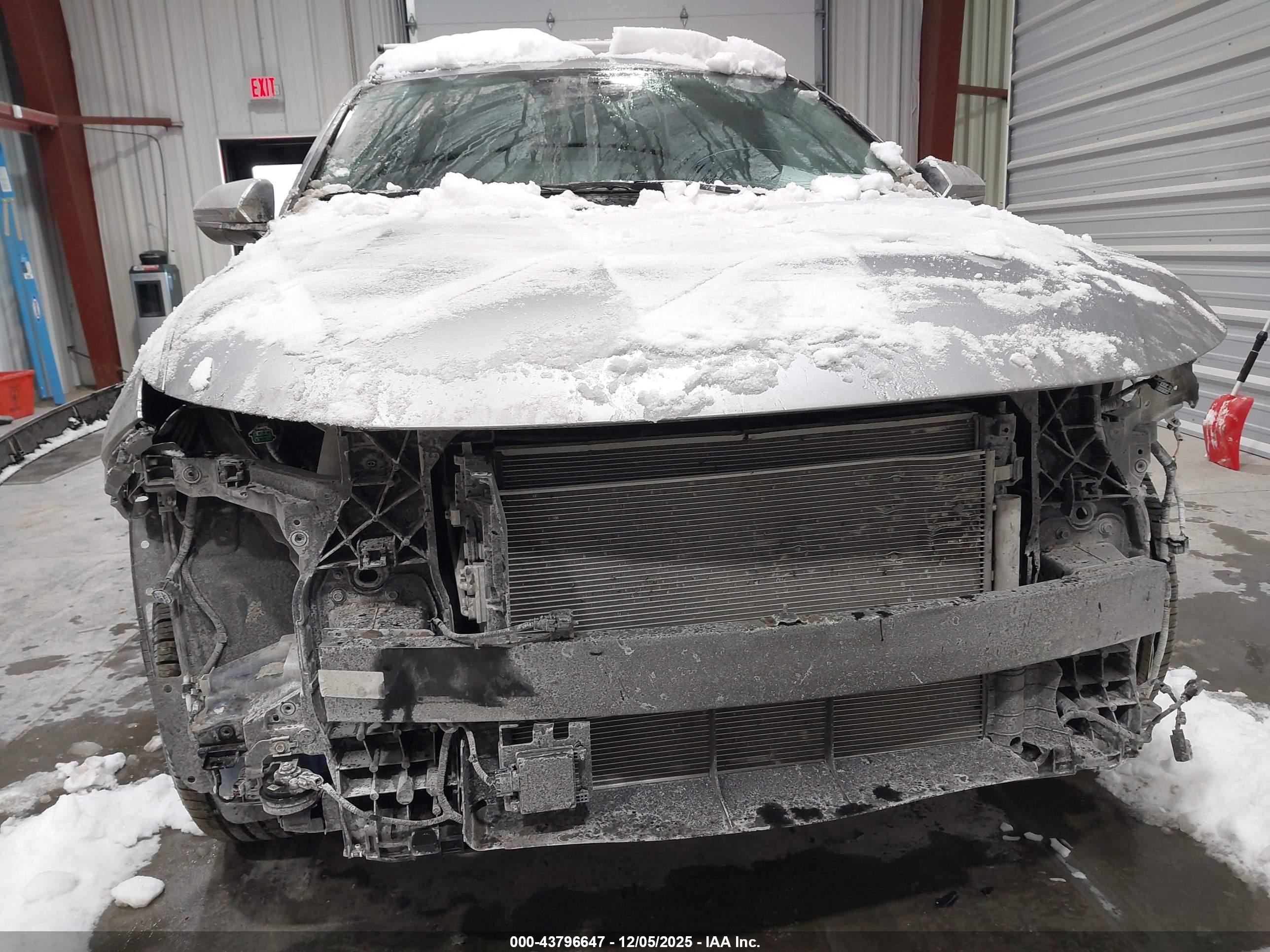 HYUNDAI TUCSON image 6