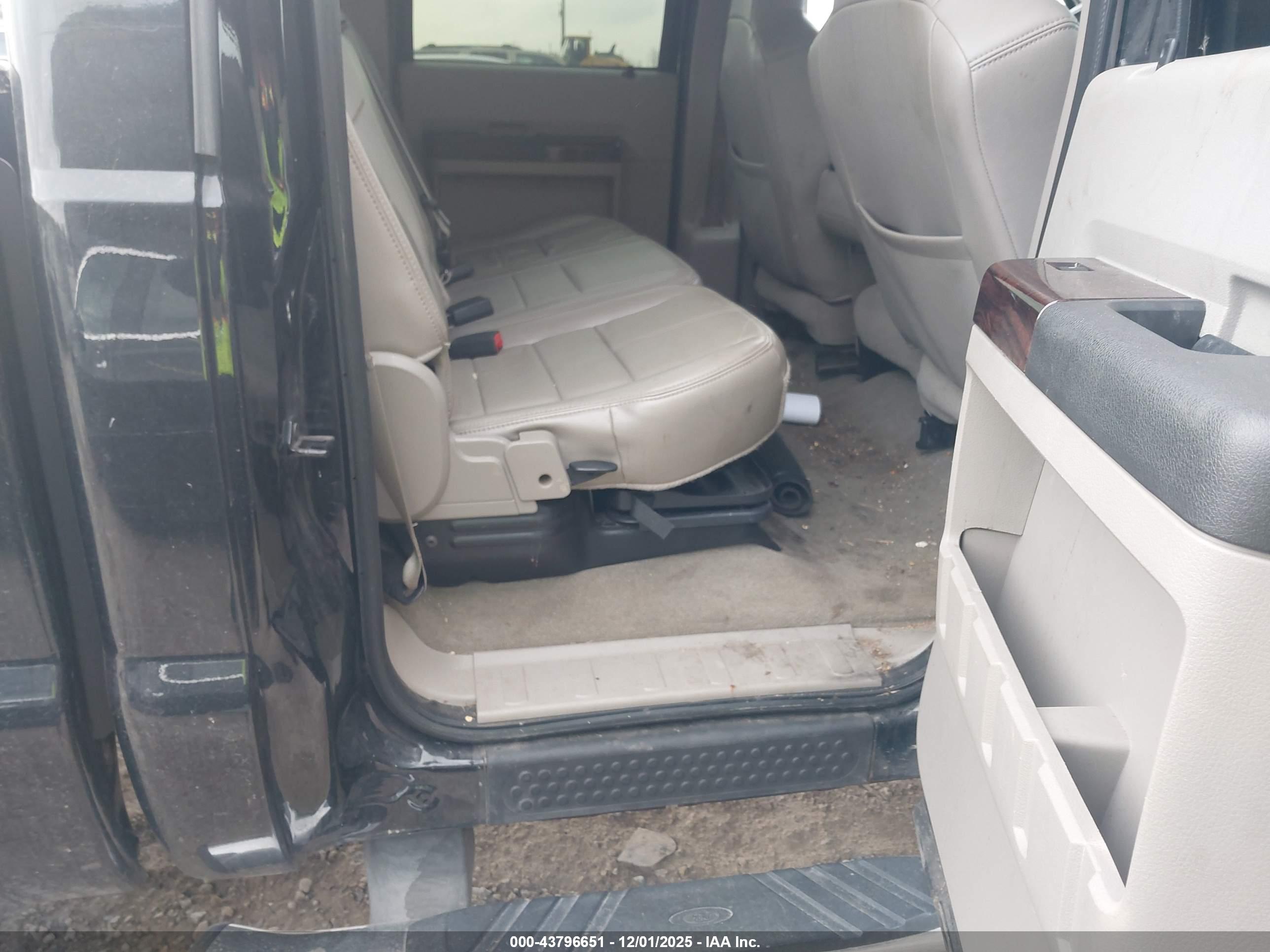 FORD F-250 image 8