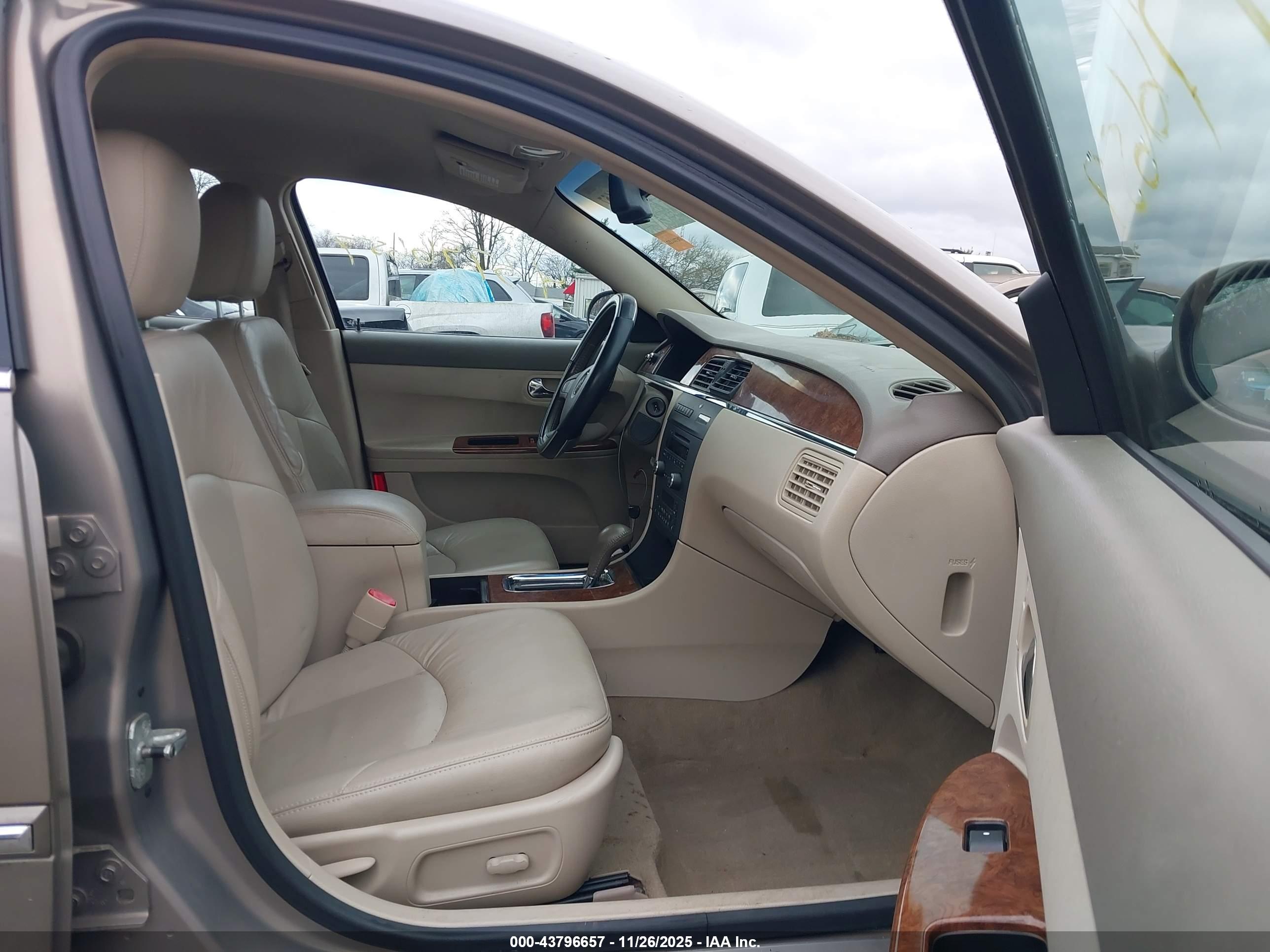 BUICK LACROSSE image 5