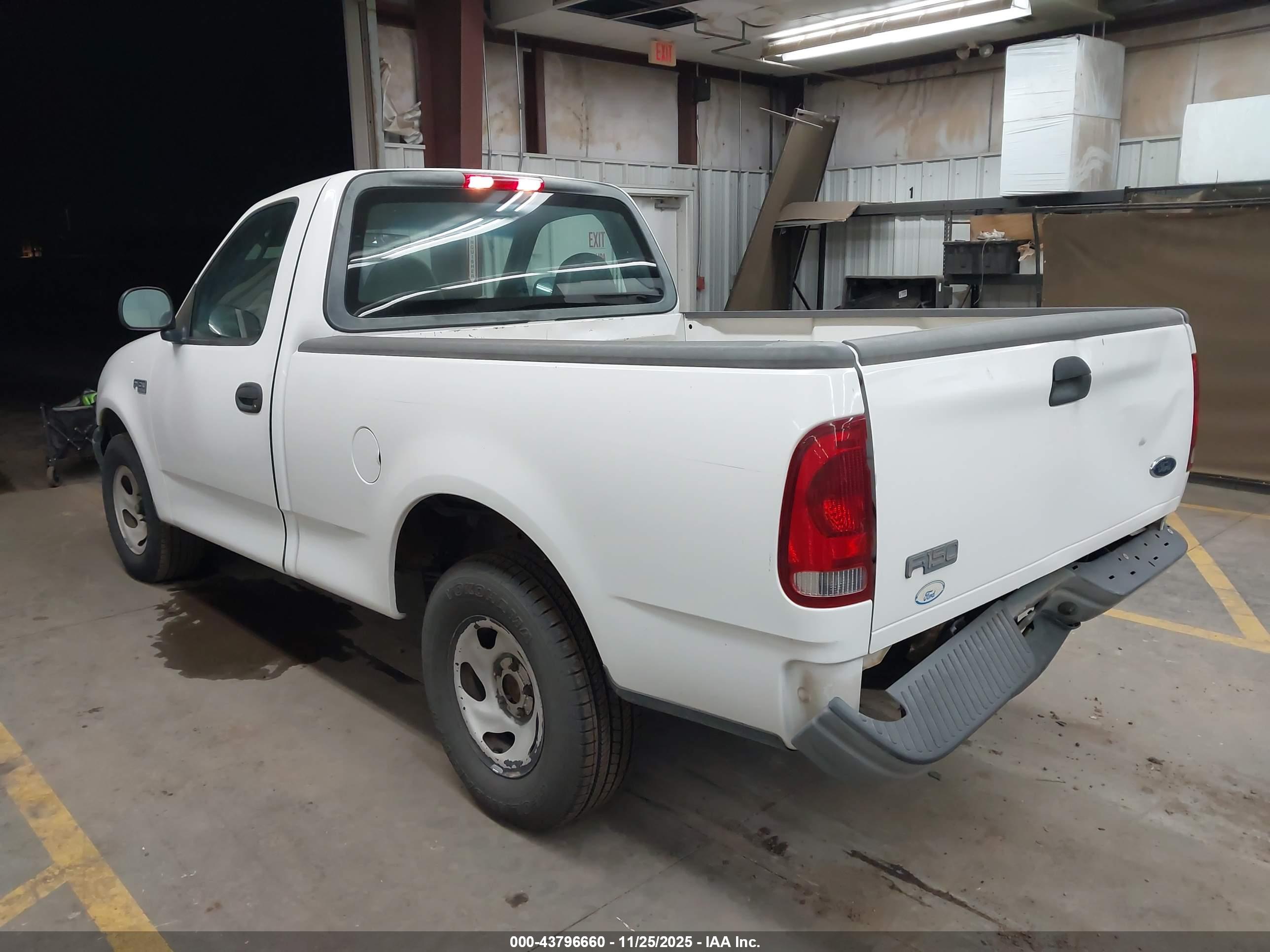 FORD F-150 image 3