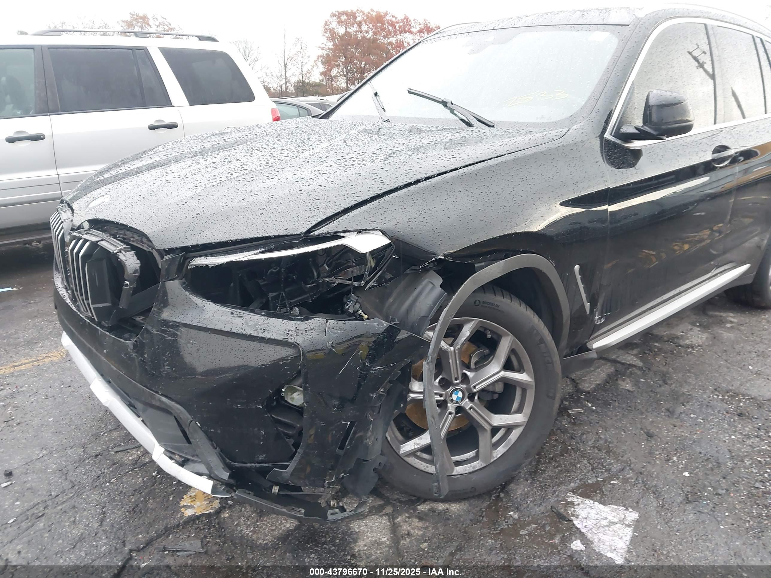 BMW X3 image 6