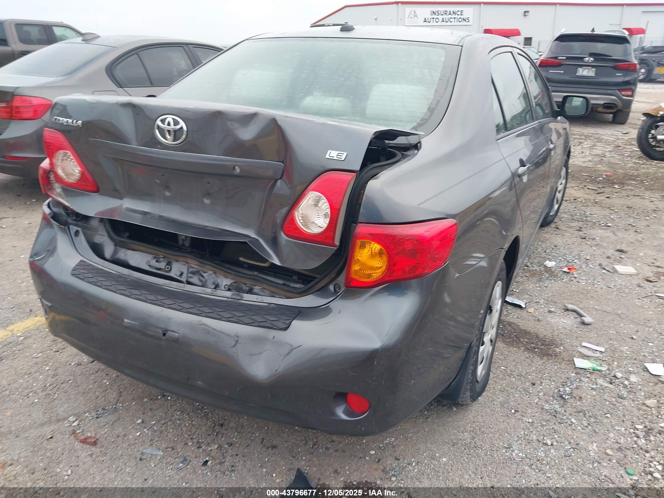 TOYOTA COROLLA image 4